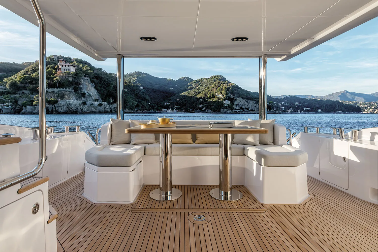 Azimut 60 ALUMINIA — yacht photo 21