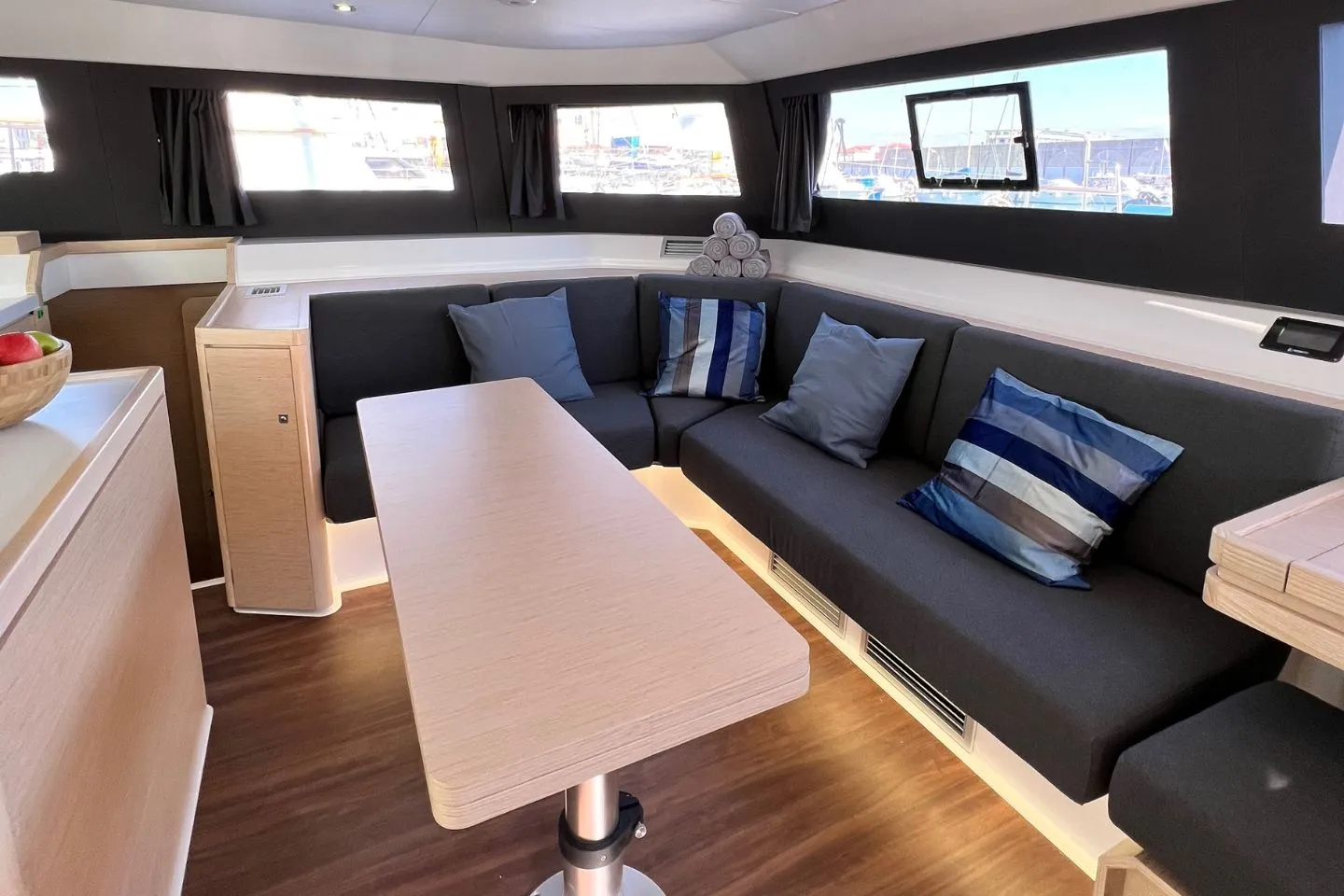 Dufour Catamaran 48 Stella — yacht photo 23