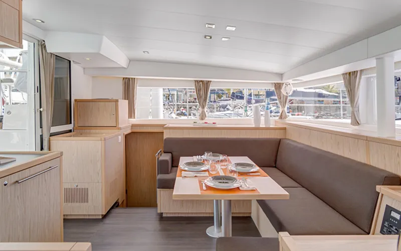 Lagoon 400 Mare Quiero — jahtikuva 12