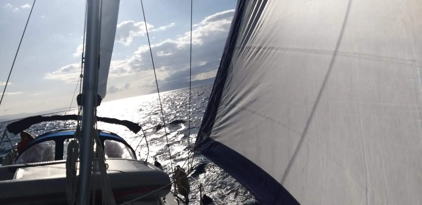 Bavaria 40 Cruiser "LADY BUTTERFLY" — yacht photo 2