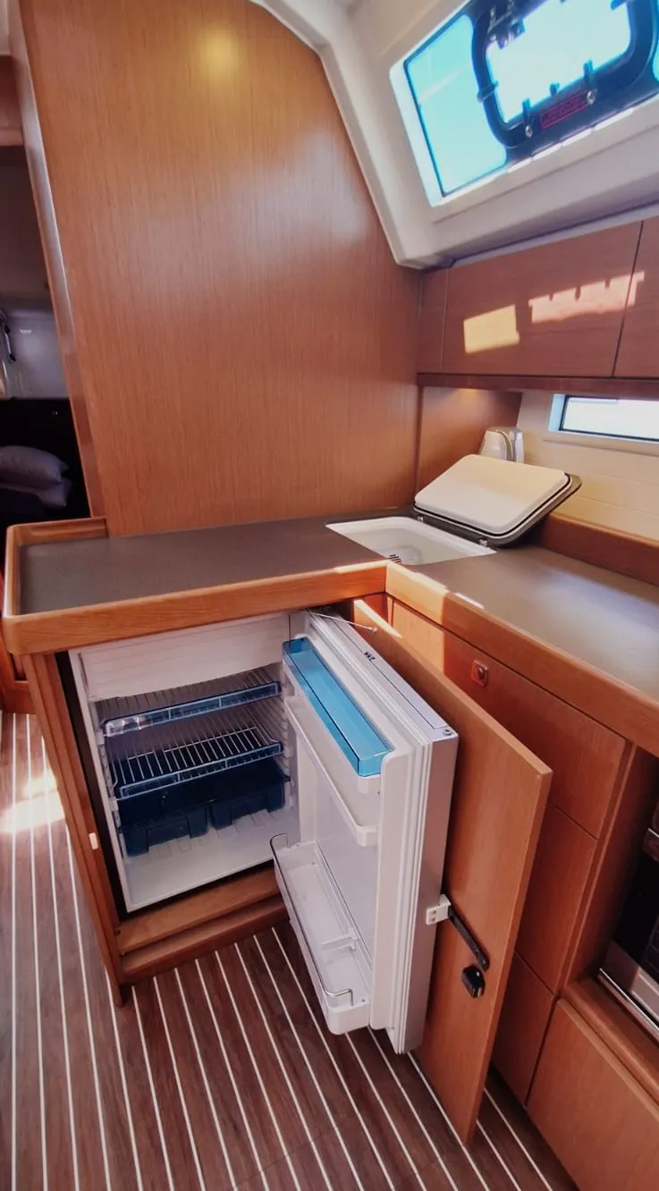 Bavaria Cruiser 46 — yachtbillede 2