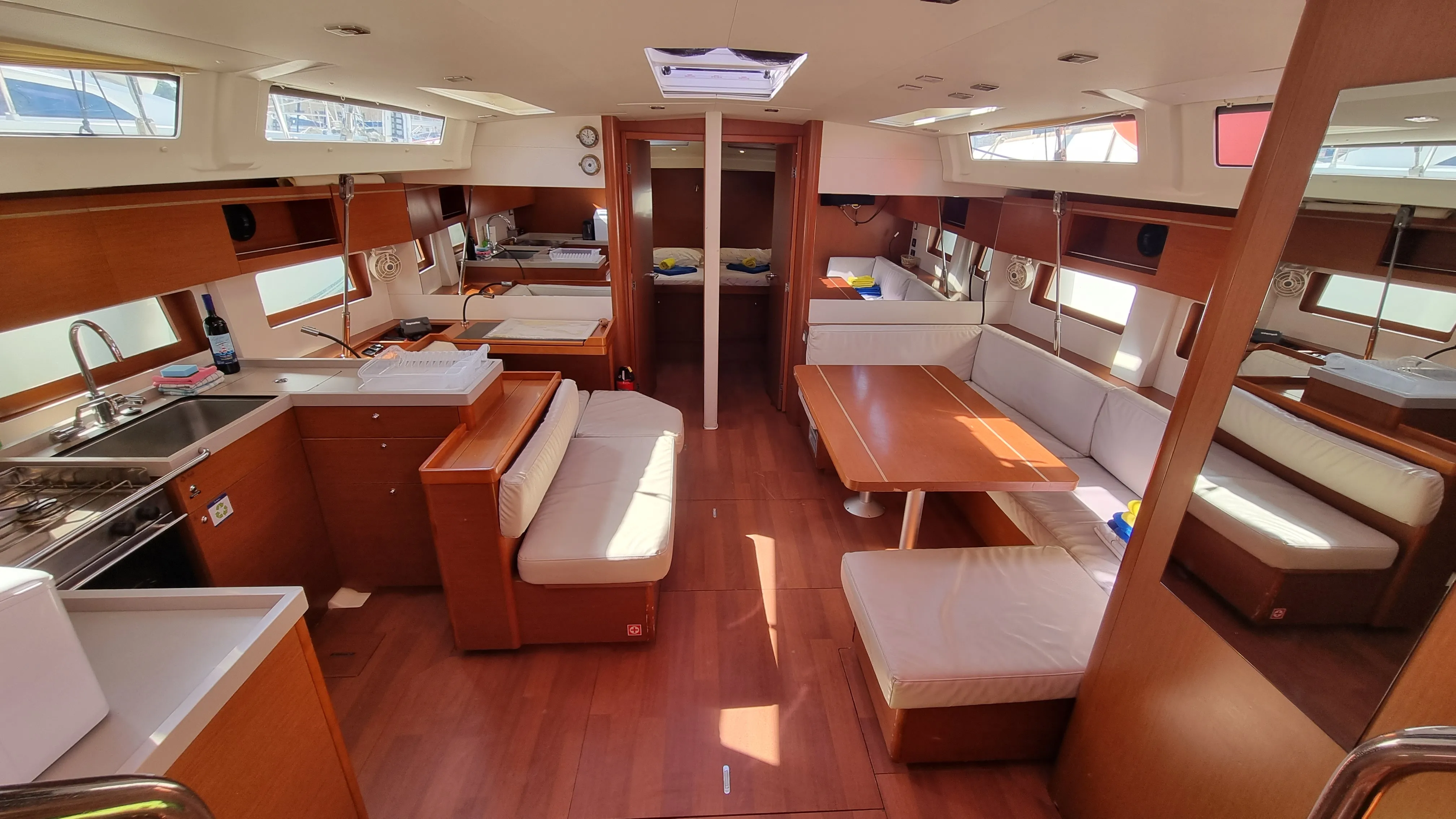 Oceanis 51.1 South Point — foto dello yacht n. 24
