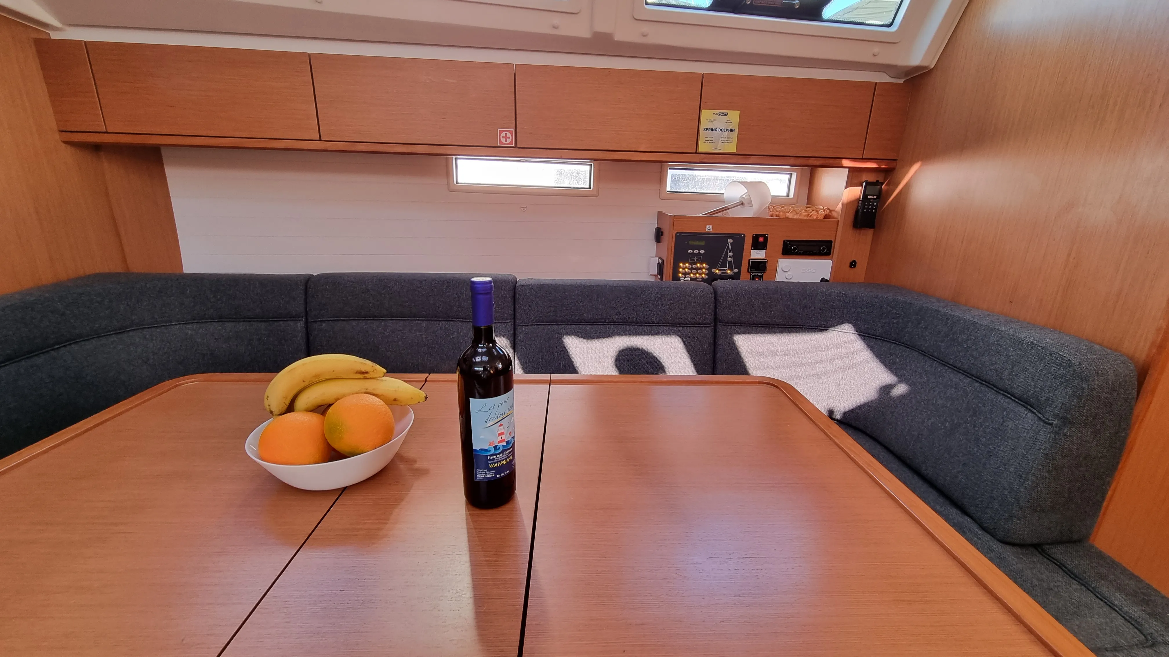 Bavaria Cruiser 46 Spring Dolphin — фотография яхты 19
