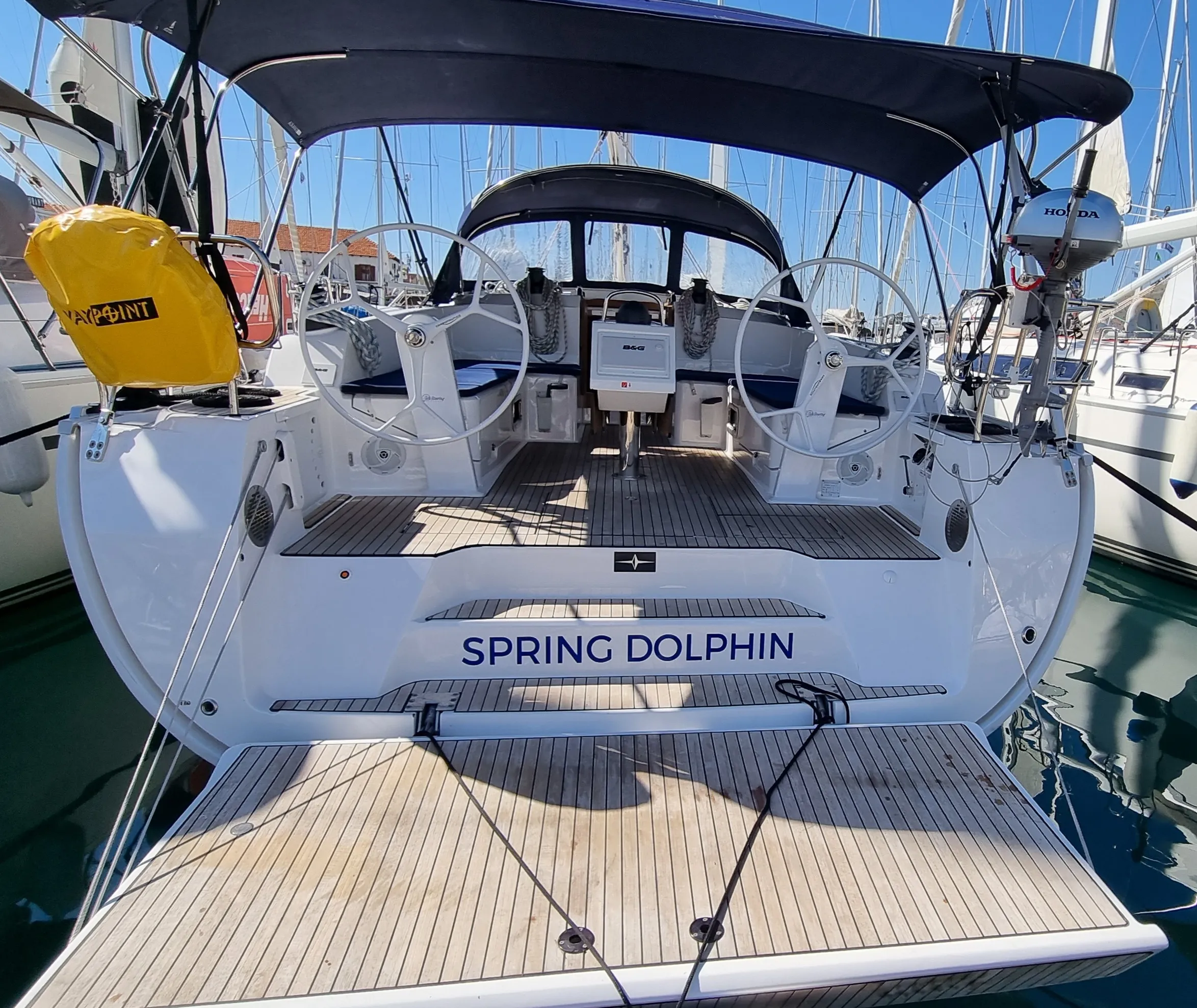 Bavaria Cruiser 46 Spring Dolphin — фотография яхты 14