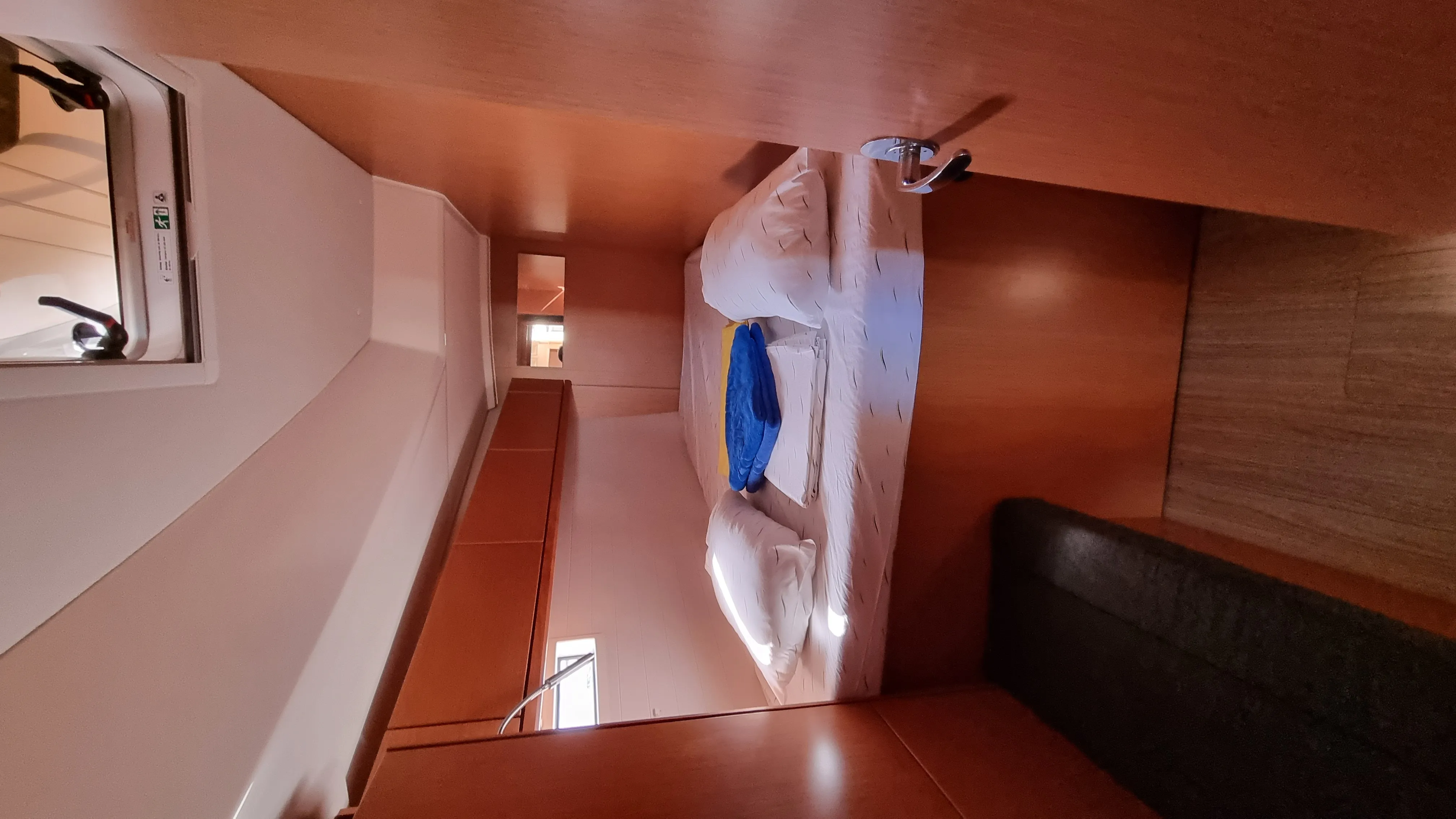 Bavaria Cruiser 46 Spring Dolphin — фотография яхты 18