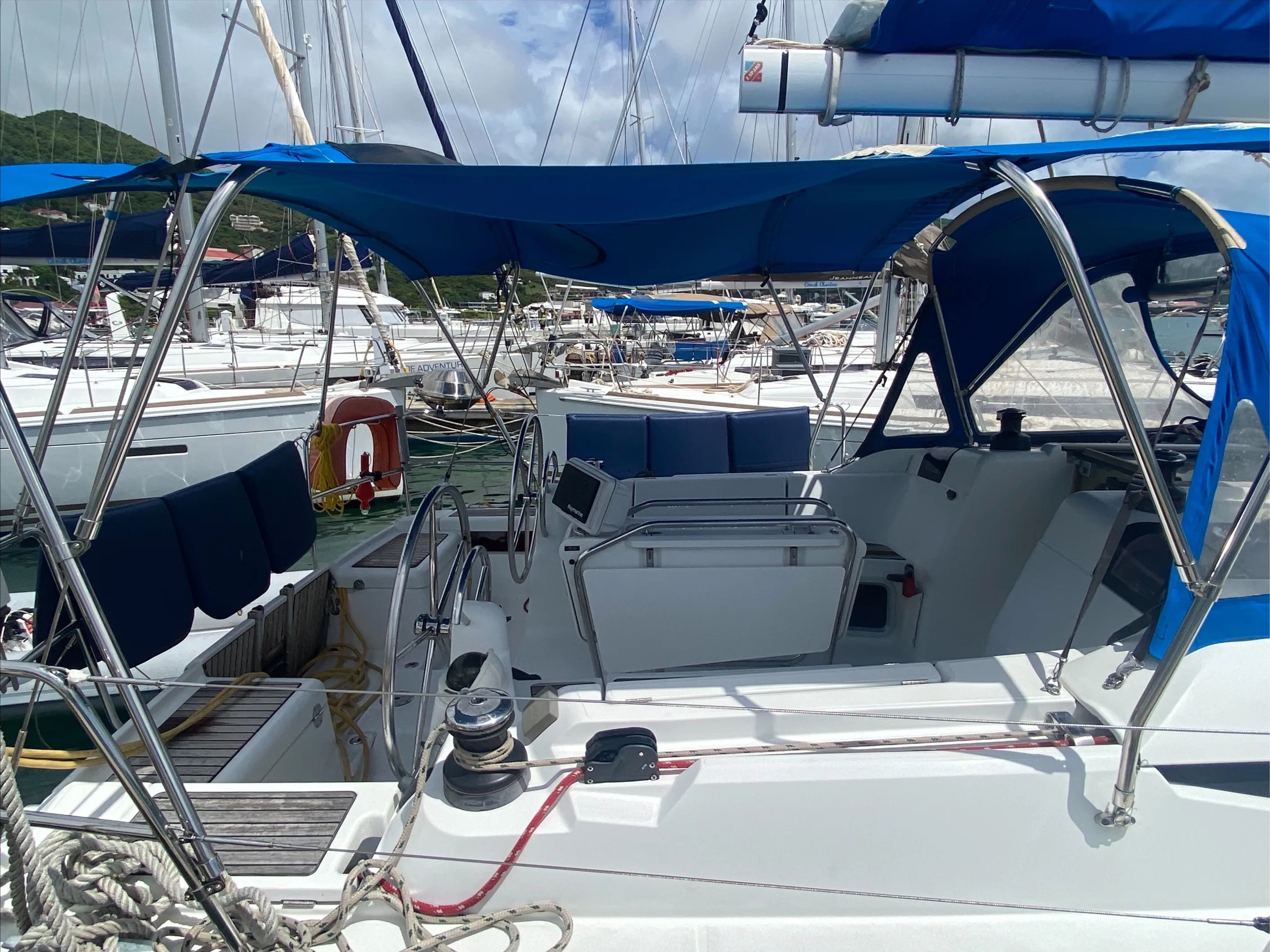 Sun Odyssey 409 Sir Galahad II — jachtfoto 11