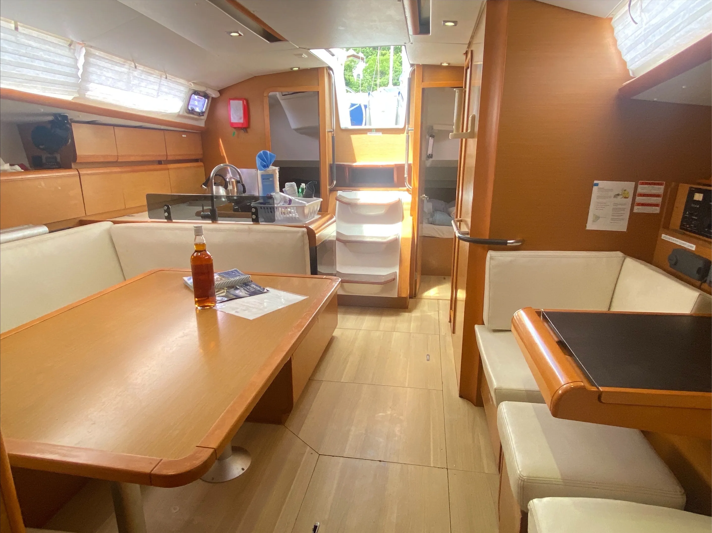 Sun Odyssey 409 Sir Galahad II — jachtfoto 12