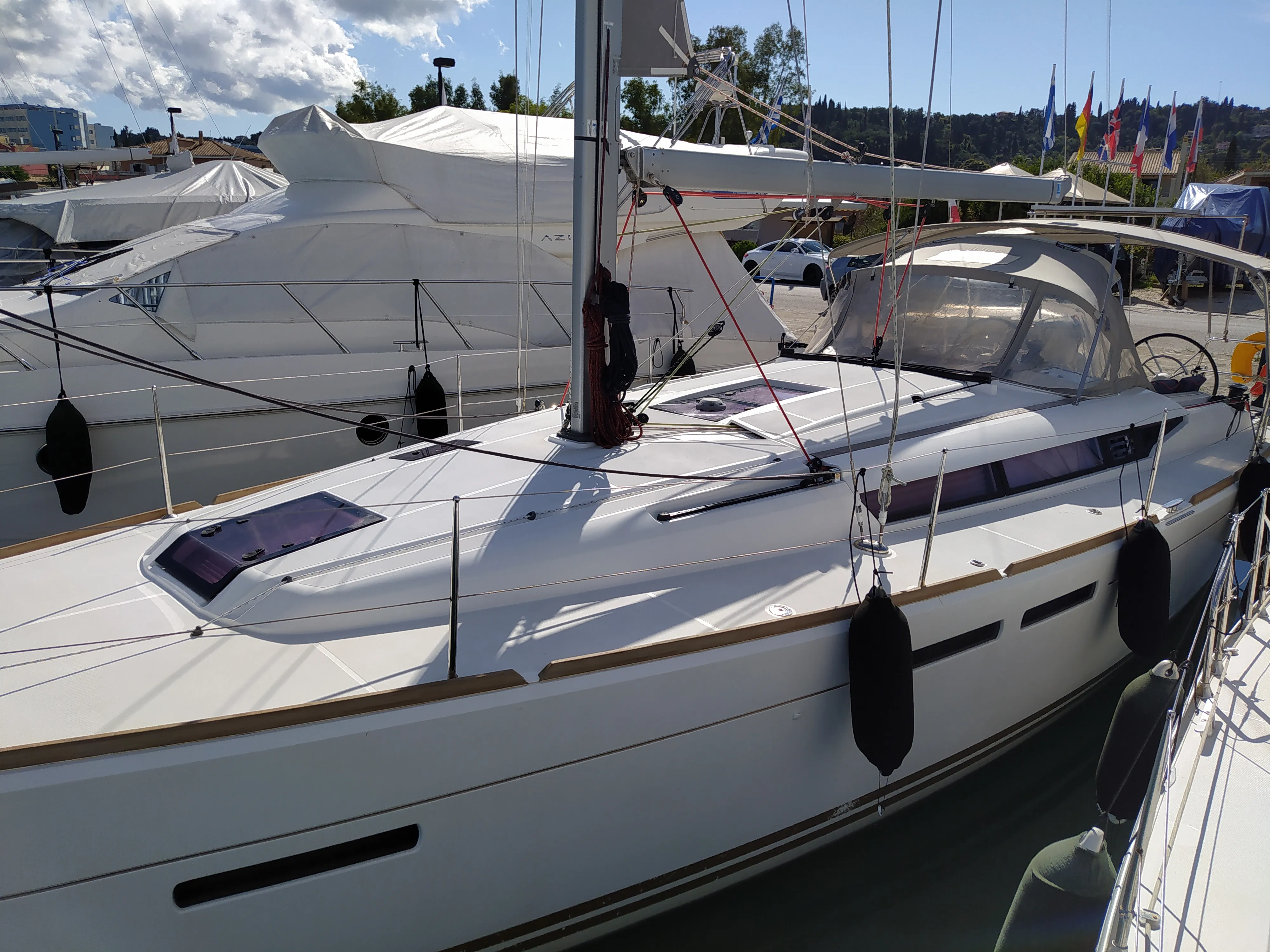 Sun Odyssey 409 Traveller — foto dello yacht n. 9