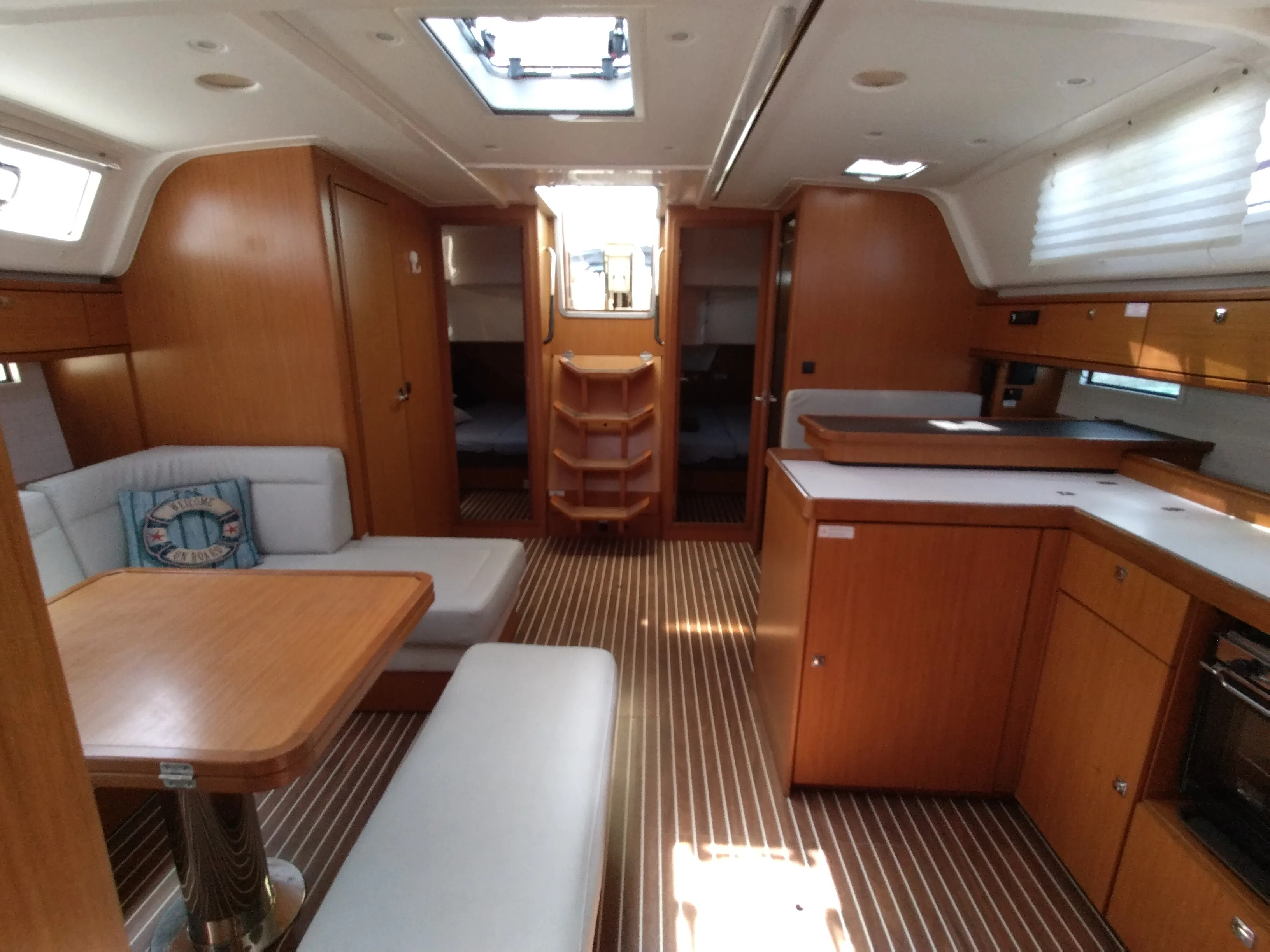 Bavaria Cruiser 51 Gin Tonic — yacht photo 36