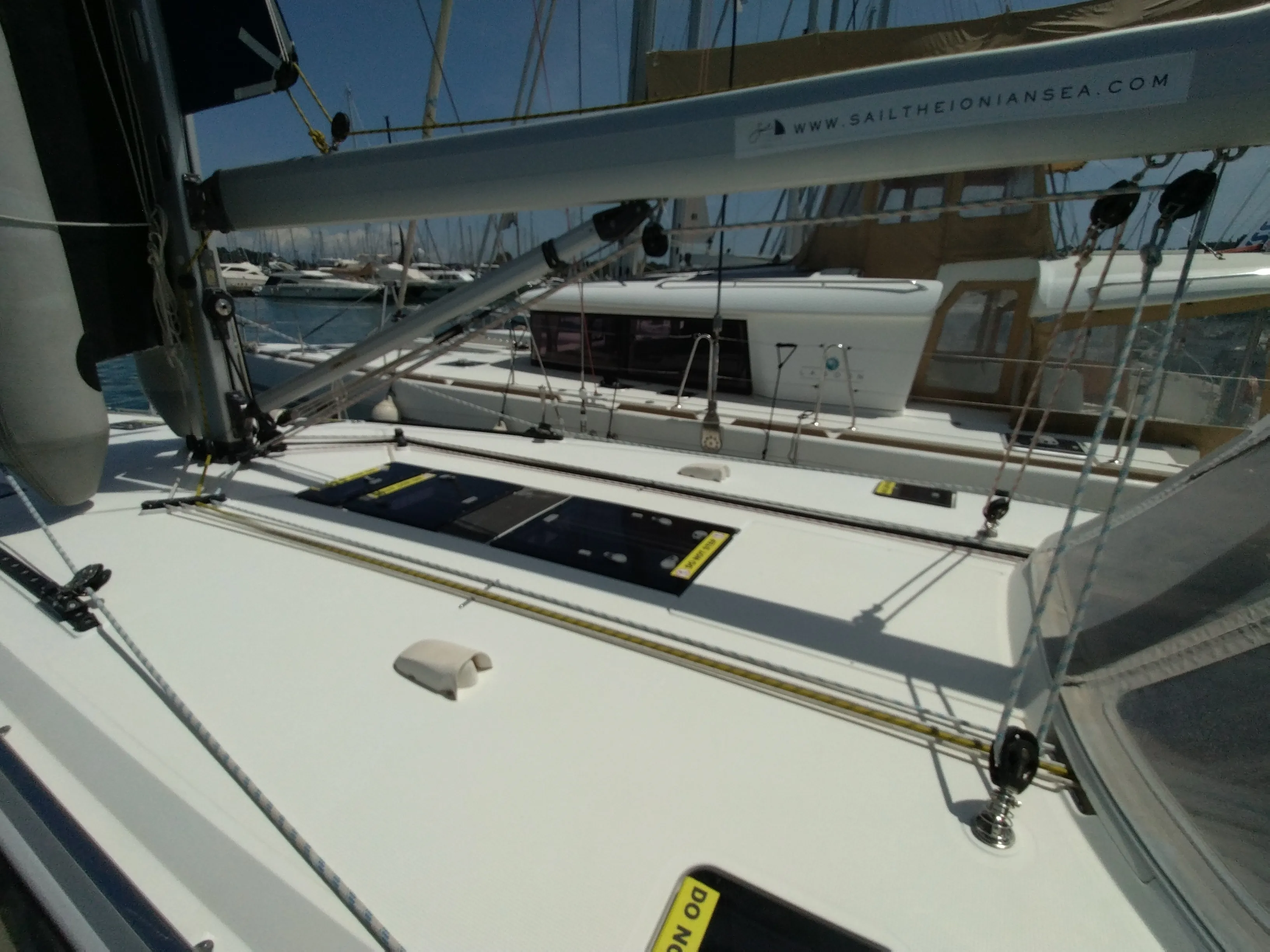 Bavaria Cruiser 51 Gin Tonic — yacht photo 35