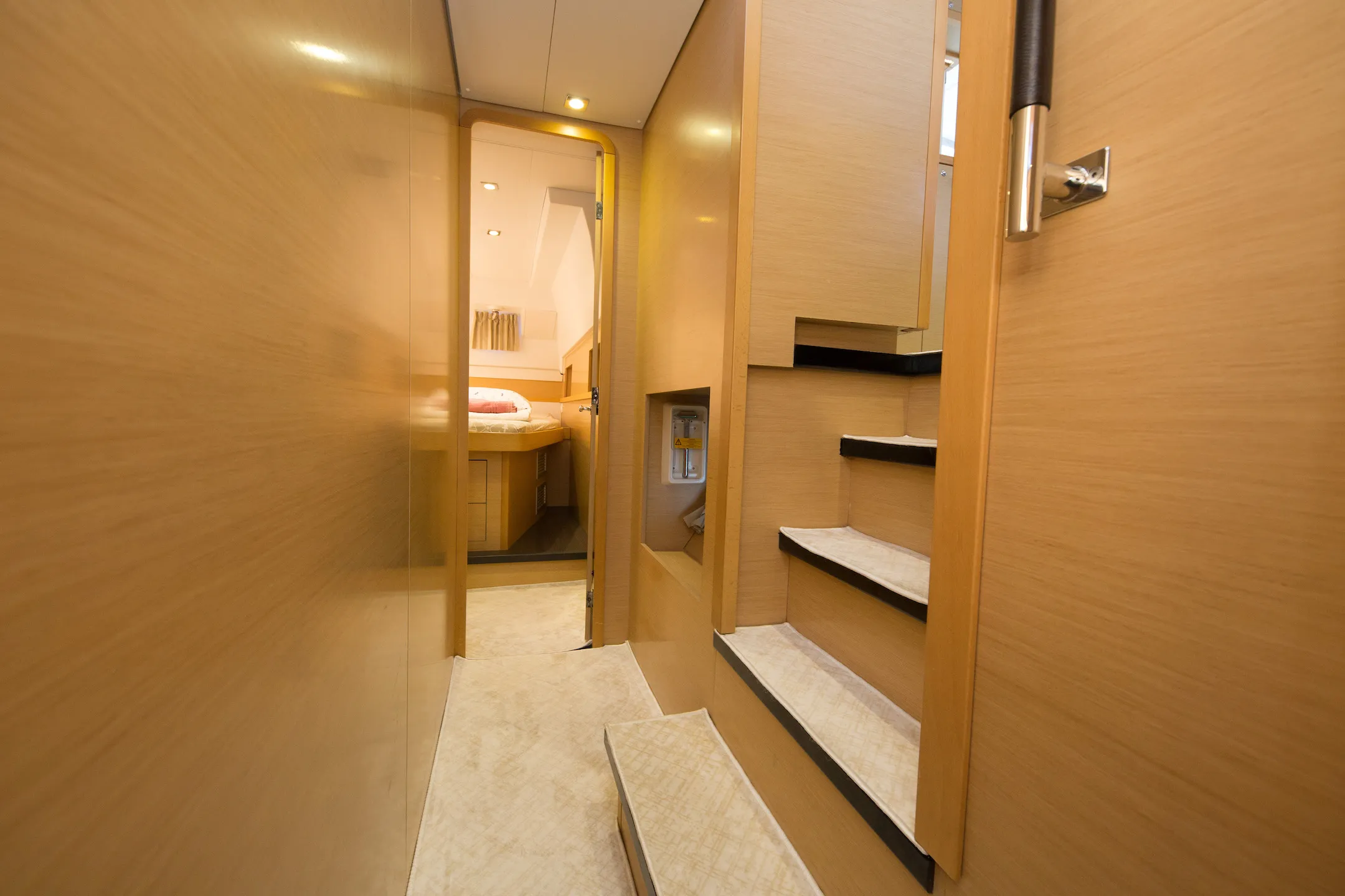 Lagoon 400 S2 Suncity 2 — jahtikuva 2
