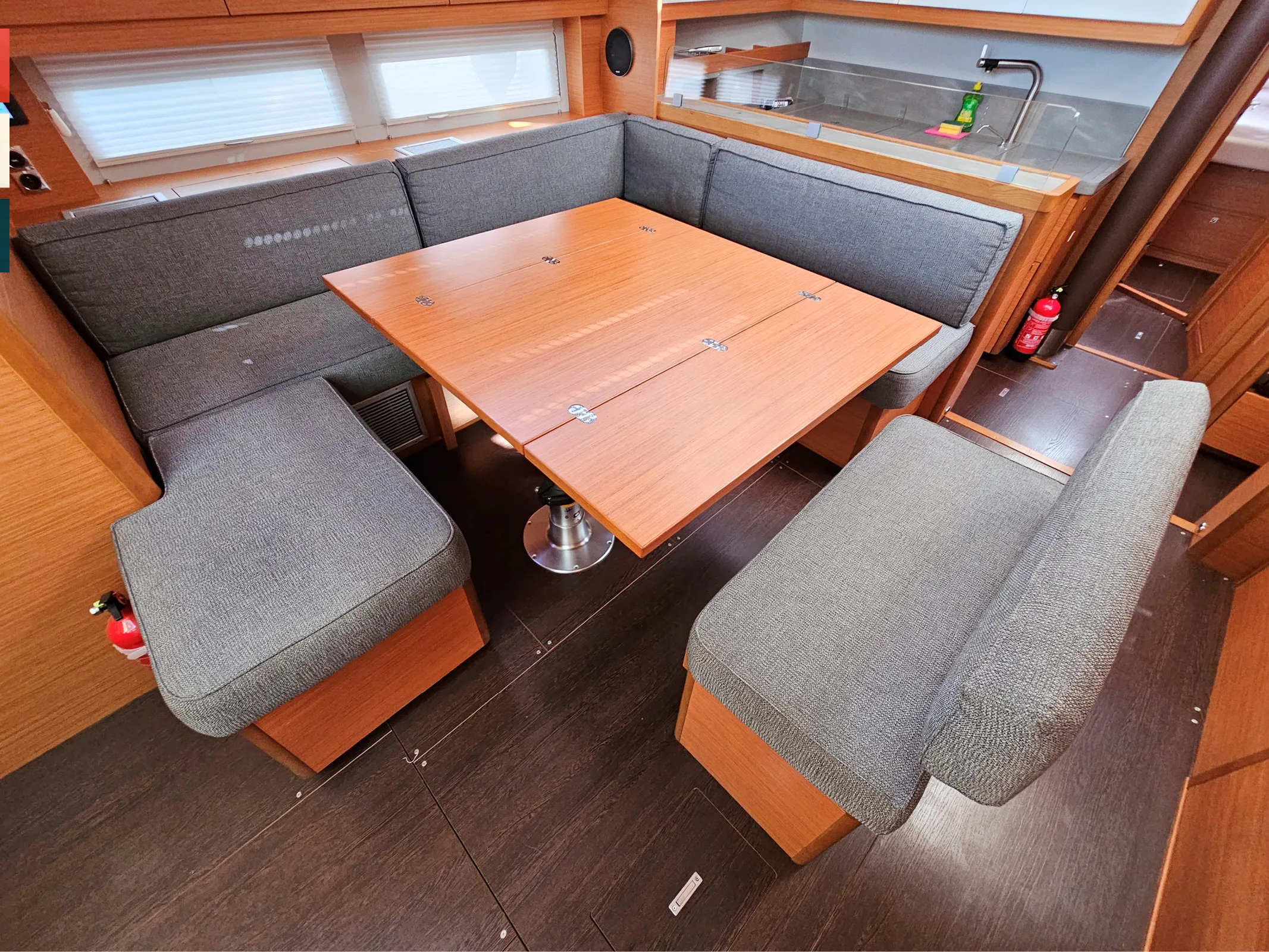 Dufour 530 Rondo — yacht photo 39