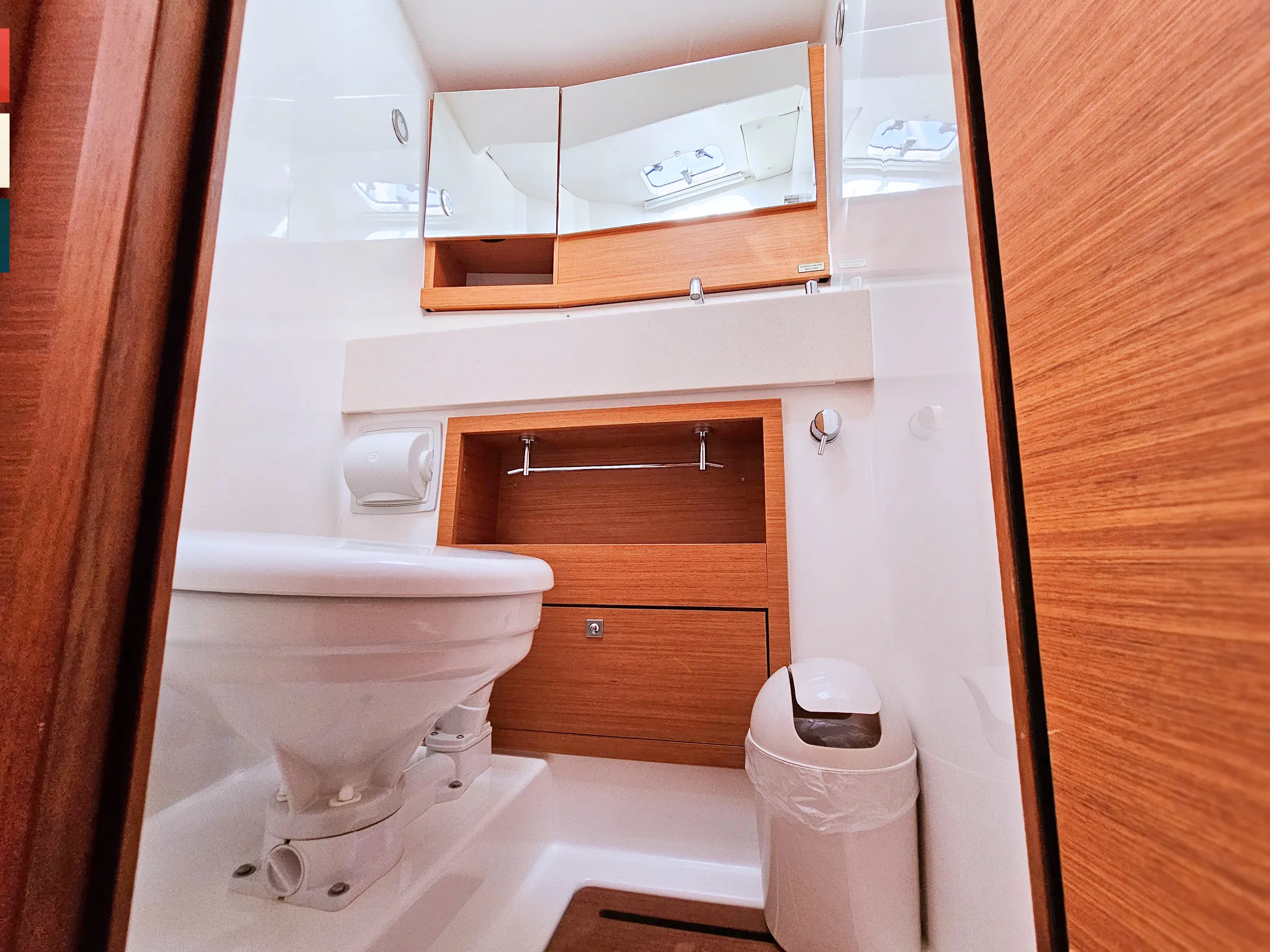 Dufour 530 Rondo — yacht photo 6