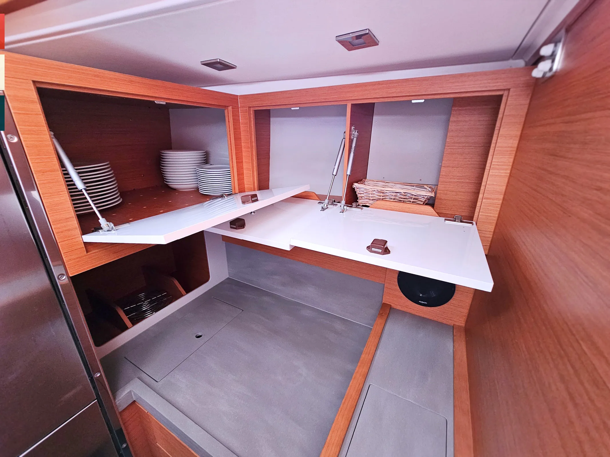 Dufour 530 Rondo — yacht photo 10