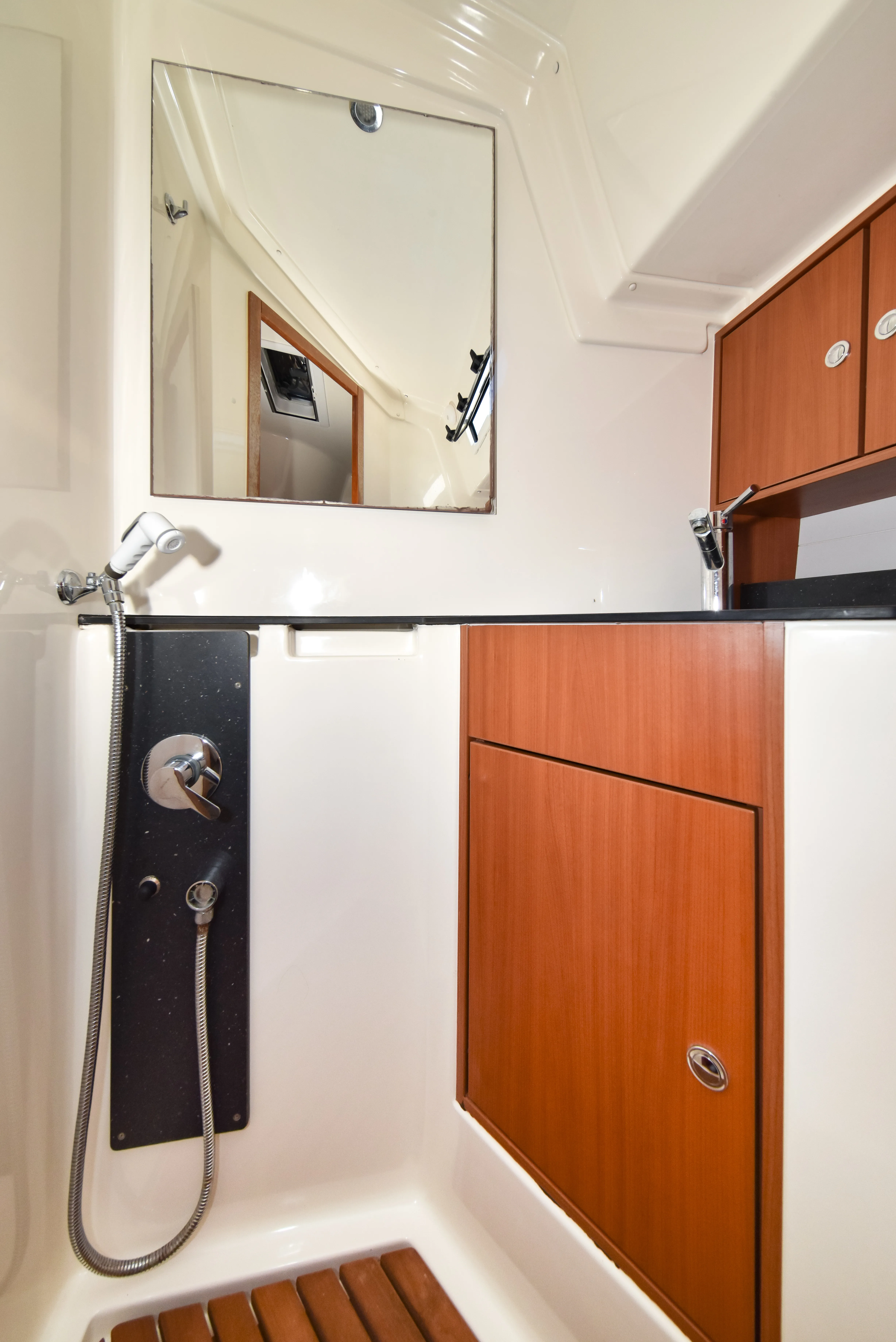 Bavaria Cruiser 45 Controvento — foto dello yacht n. 10