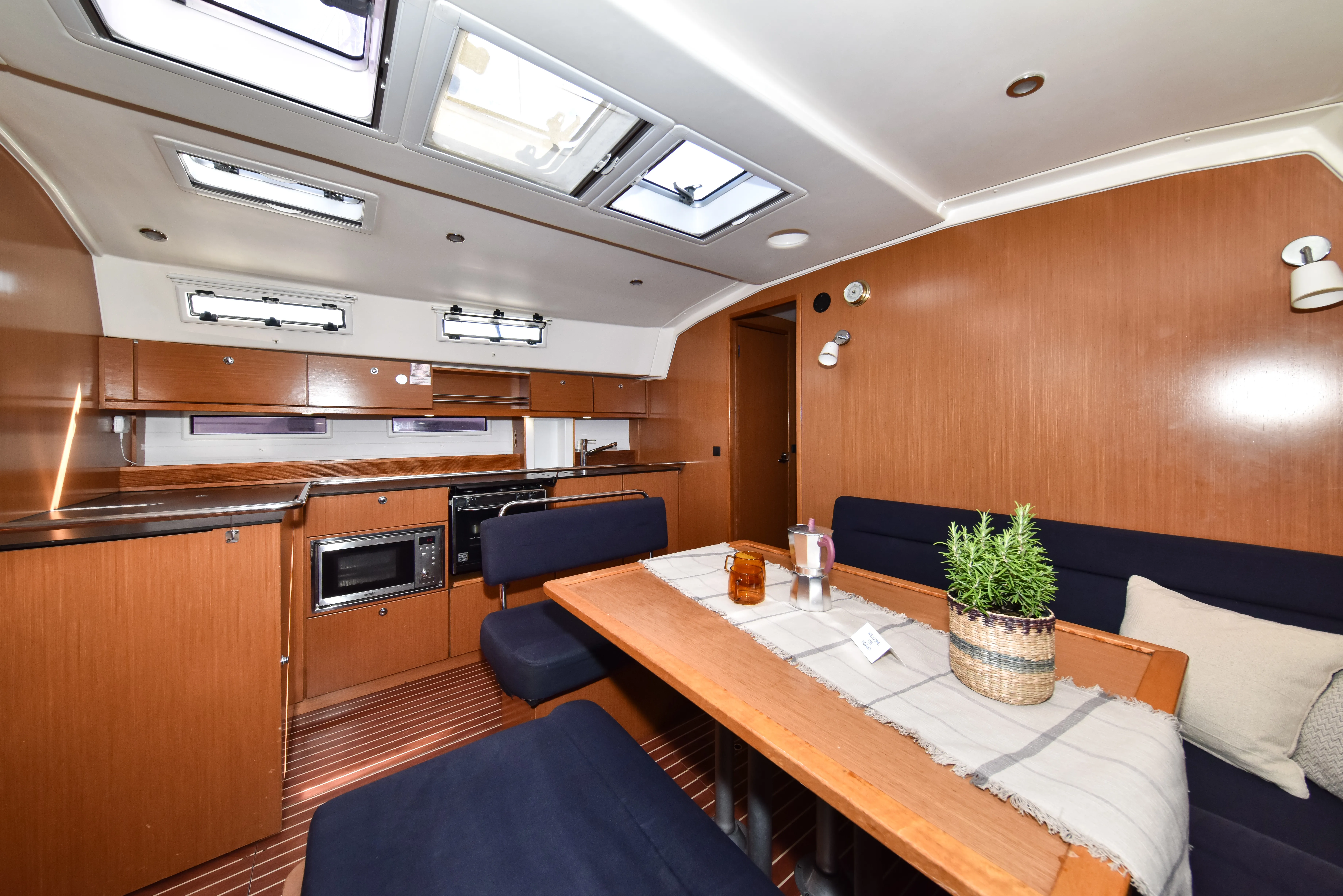 Bavaria Cruiser 45 Controvento — foto dello yacht n. 13