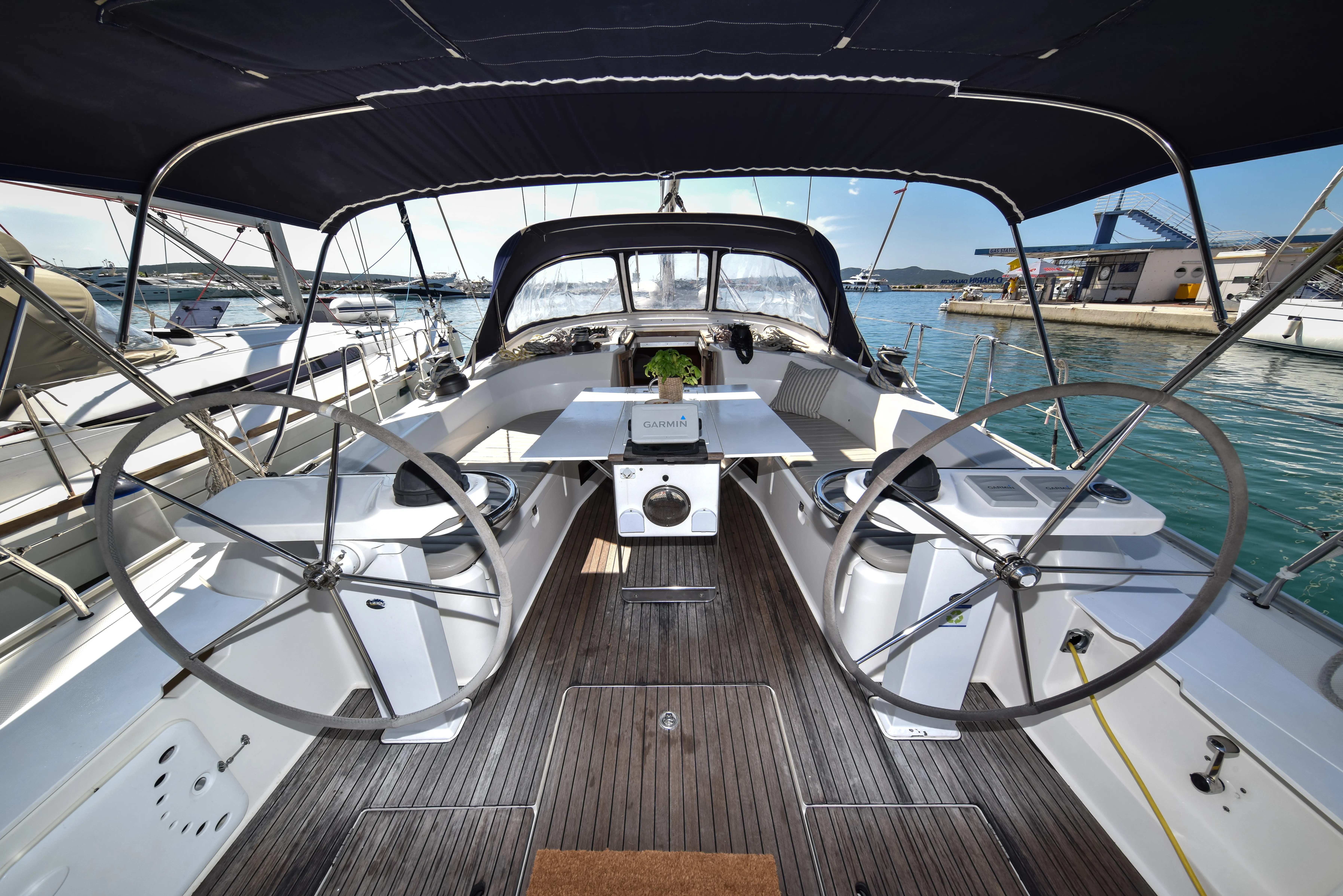 Bavaria Cruiser 45 Controvento — foto dello yacht n. 18