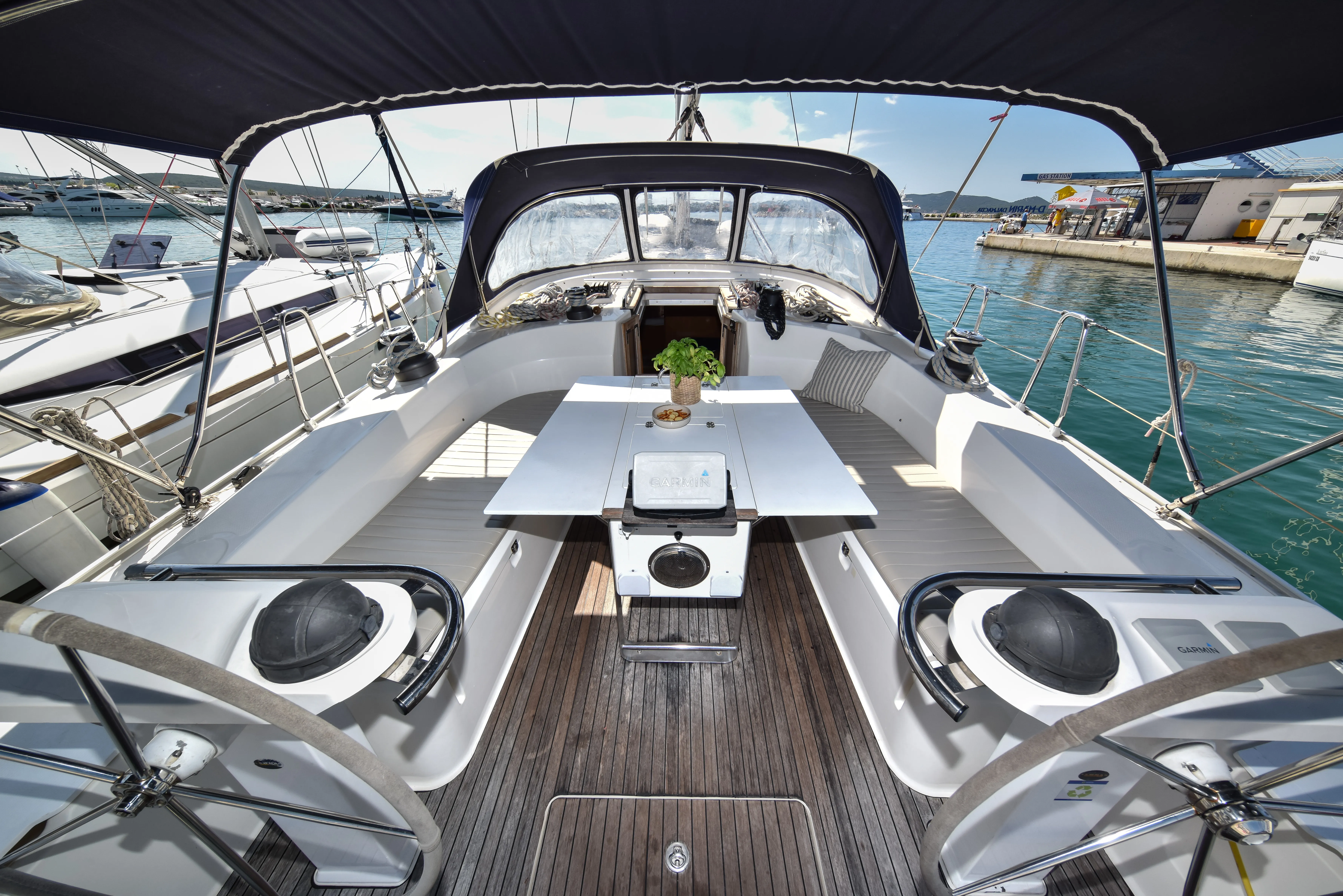 Bavaria Cruiser 45 Controvento — foto dello yacht n. 23
