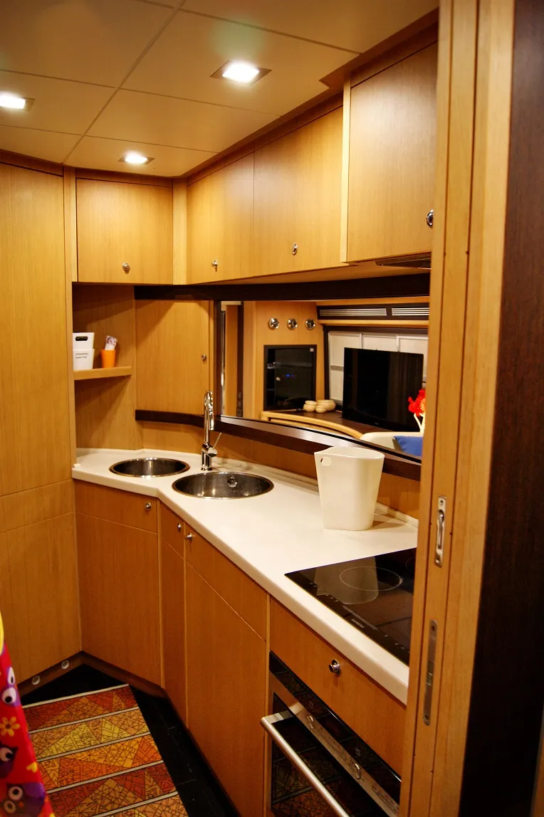 Abacus 70 Noi Quattro — yacht photo 2