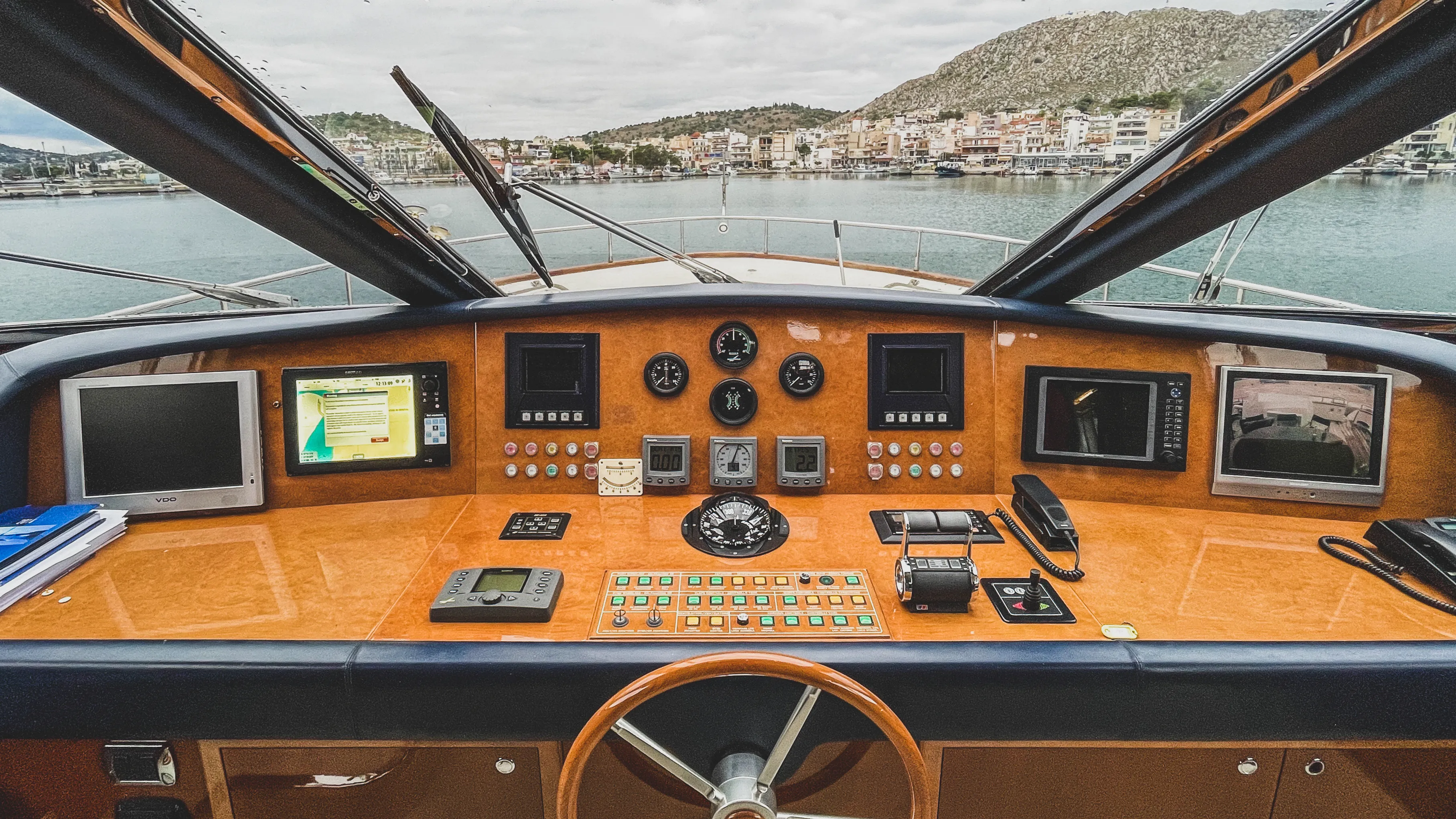 Falcon 86 Estia Poseidon — yacht photo 5