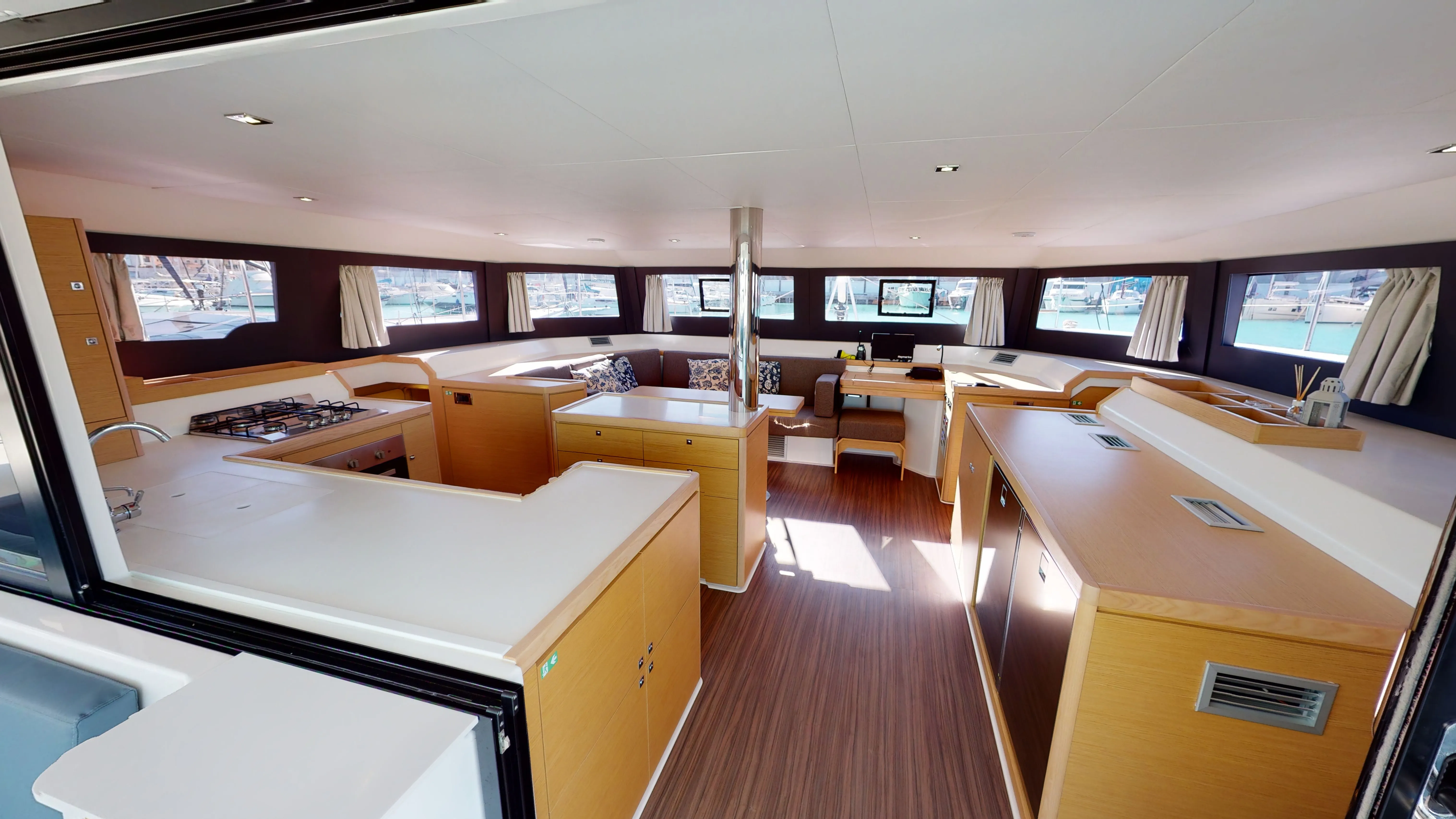 Dufour Catamaran 48 Vittoria — yacht photo 12