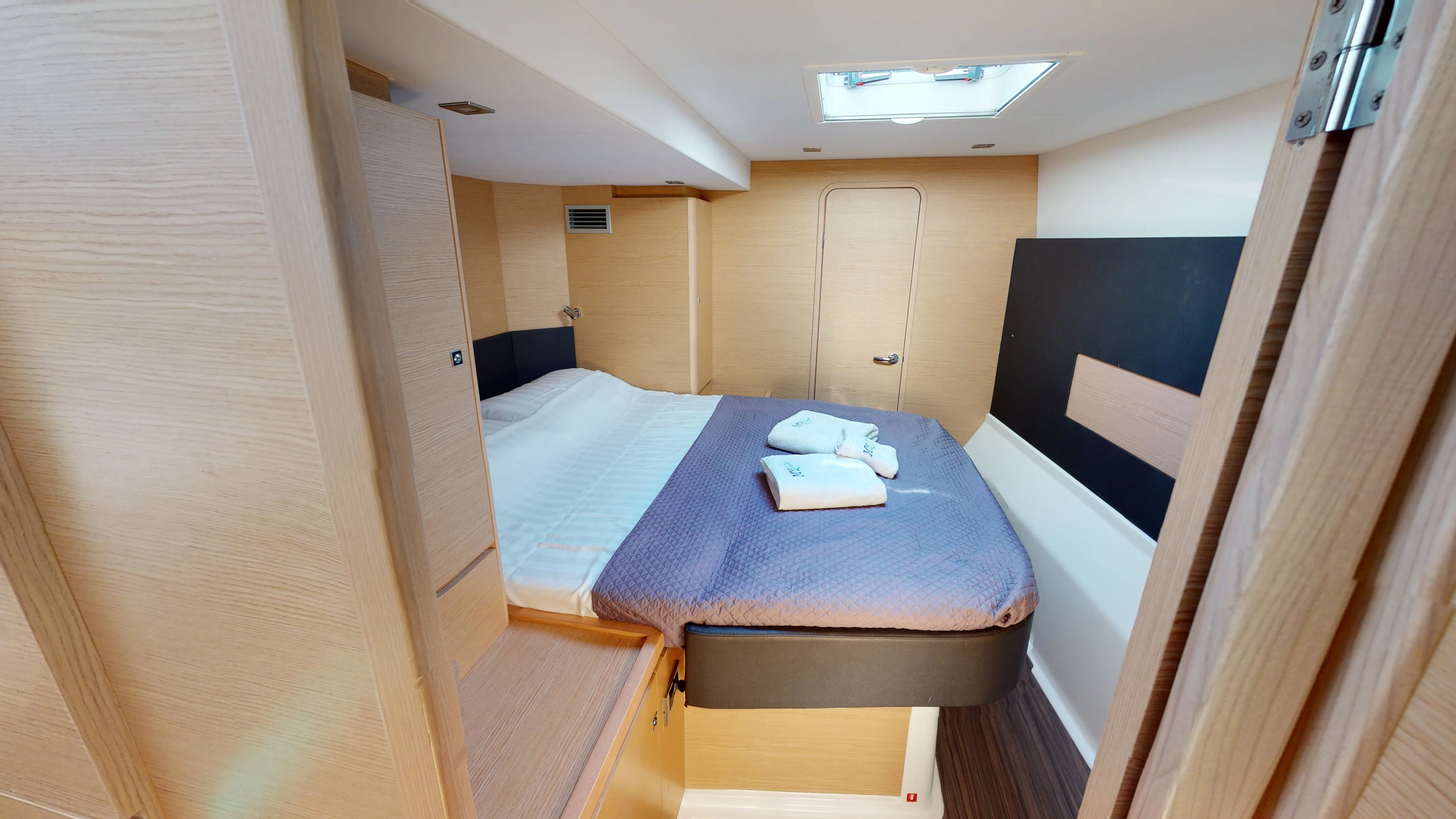 Dufour Catamaran 48 Vittoria — yacht photo 4