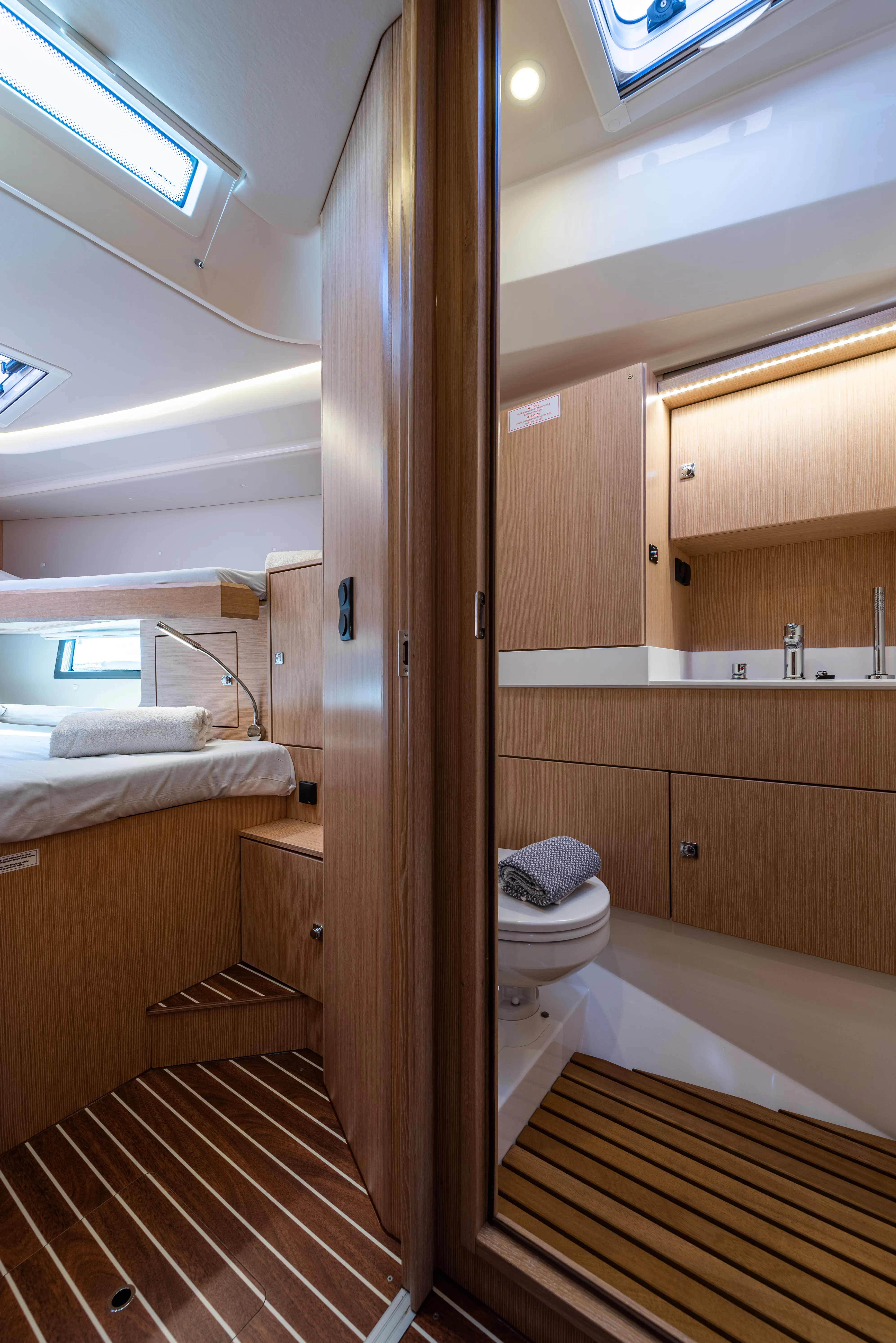 Bavaria C45 Barbagiannis — jahtikuva 2