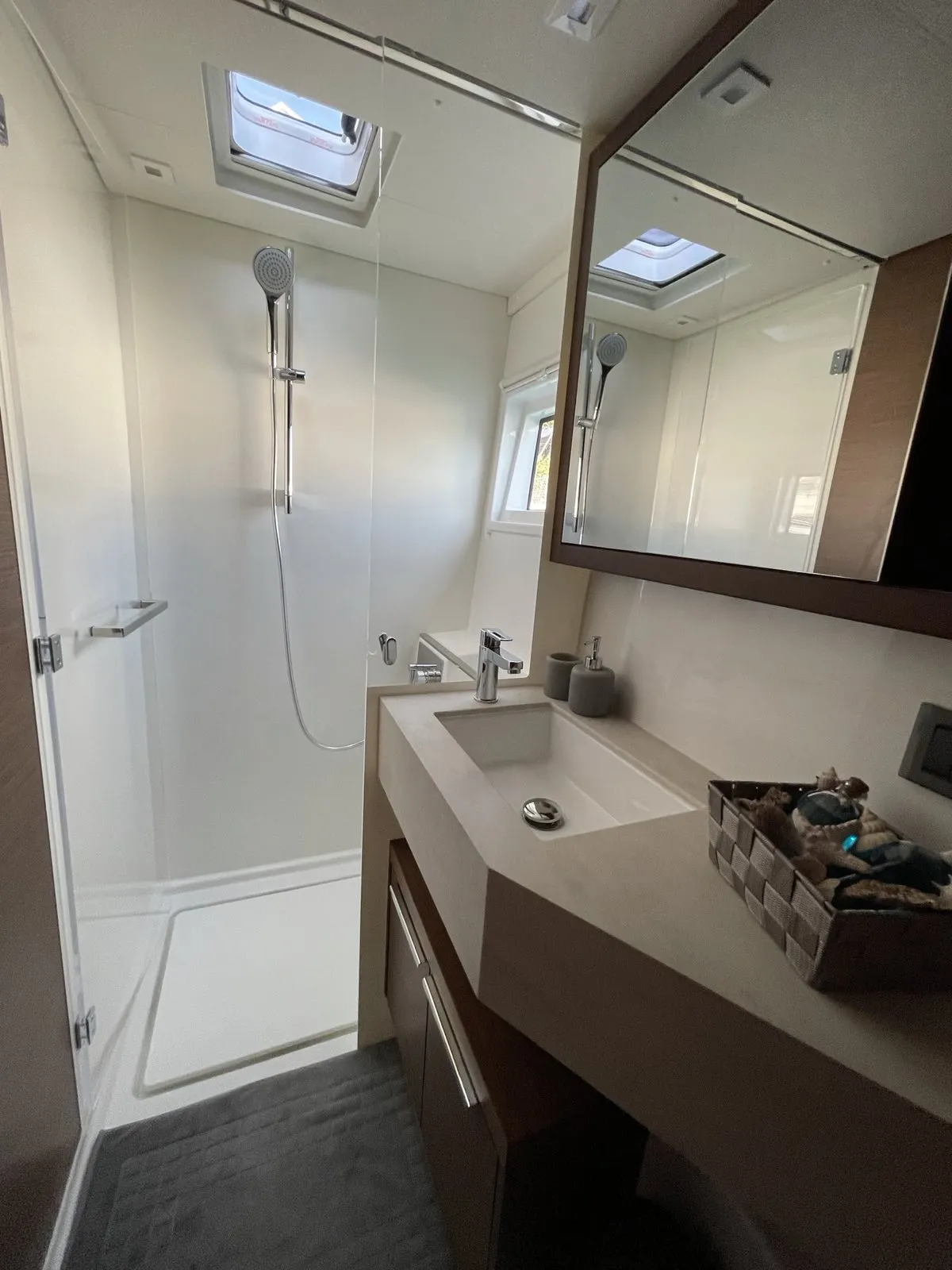 Lagoon 46 Grand Blue — fotografija jahte 37