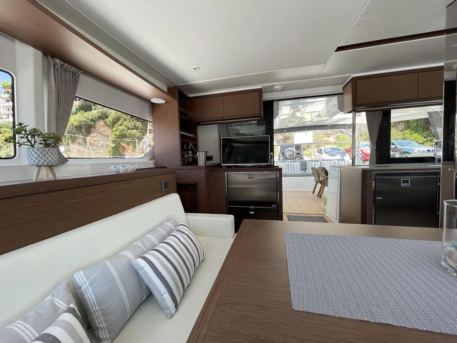 Lagoon 46 Grand Blue — fotografija jahte 20