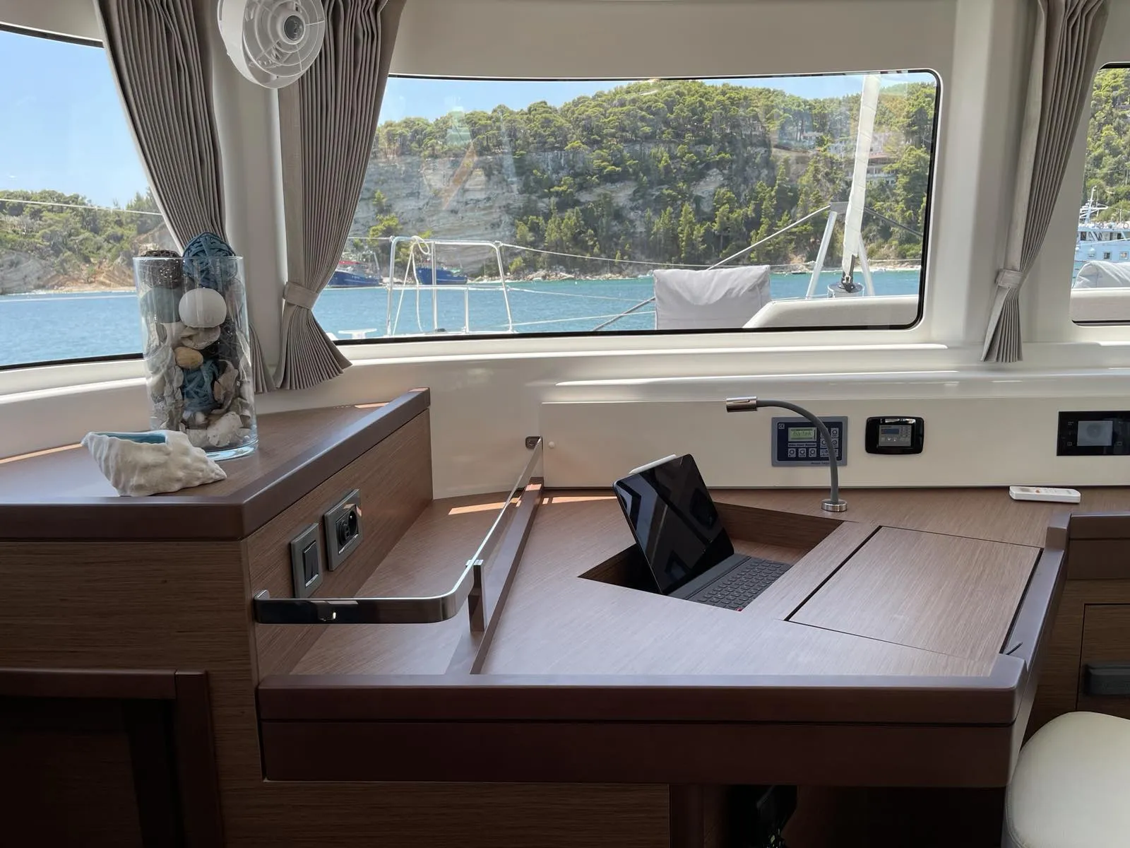 Lagoon 46 Grand Blue — fotografija jahte 17