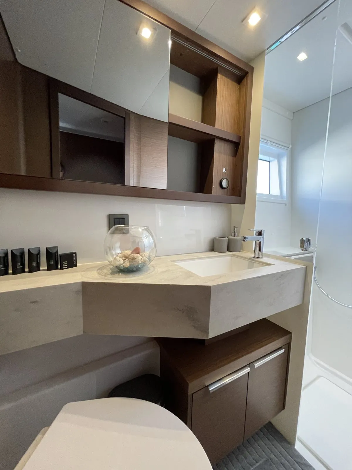 Lagoon 46 Grand Blue — fotografija jahte 8