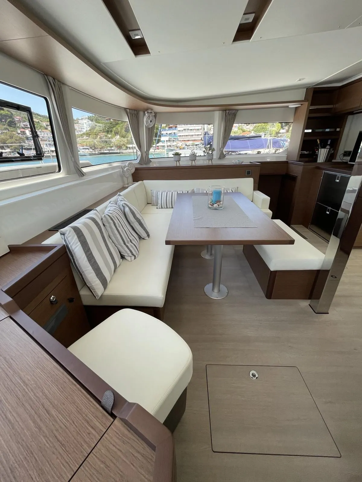 Lagoon 46 Grand Blue — fotografija jahte 39