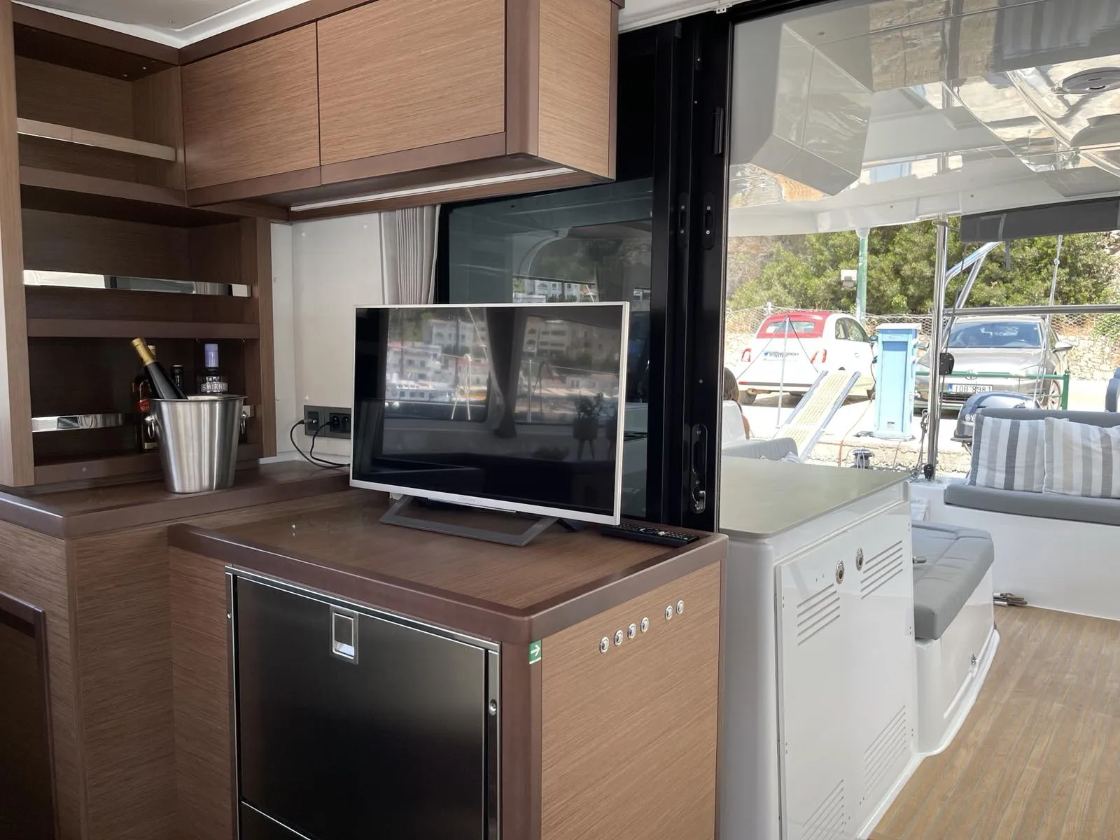 Lagoon 46 Grand Blue — fotografija jahte 11