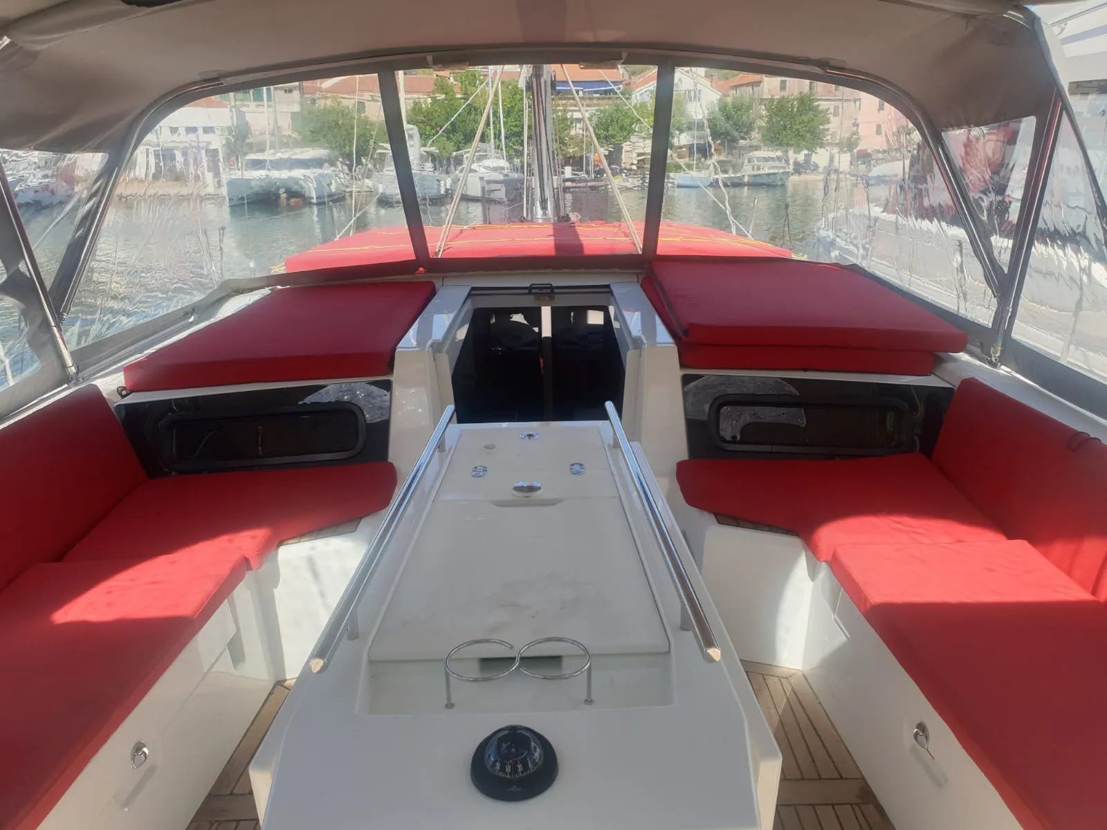 Oceanis 46.1 Raluca — yacht photo 5