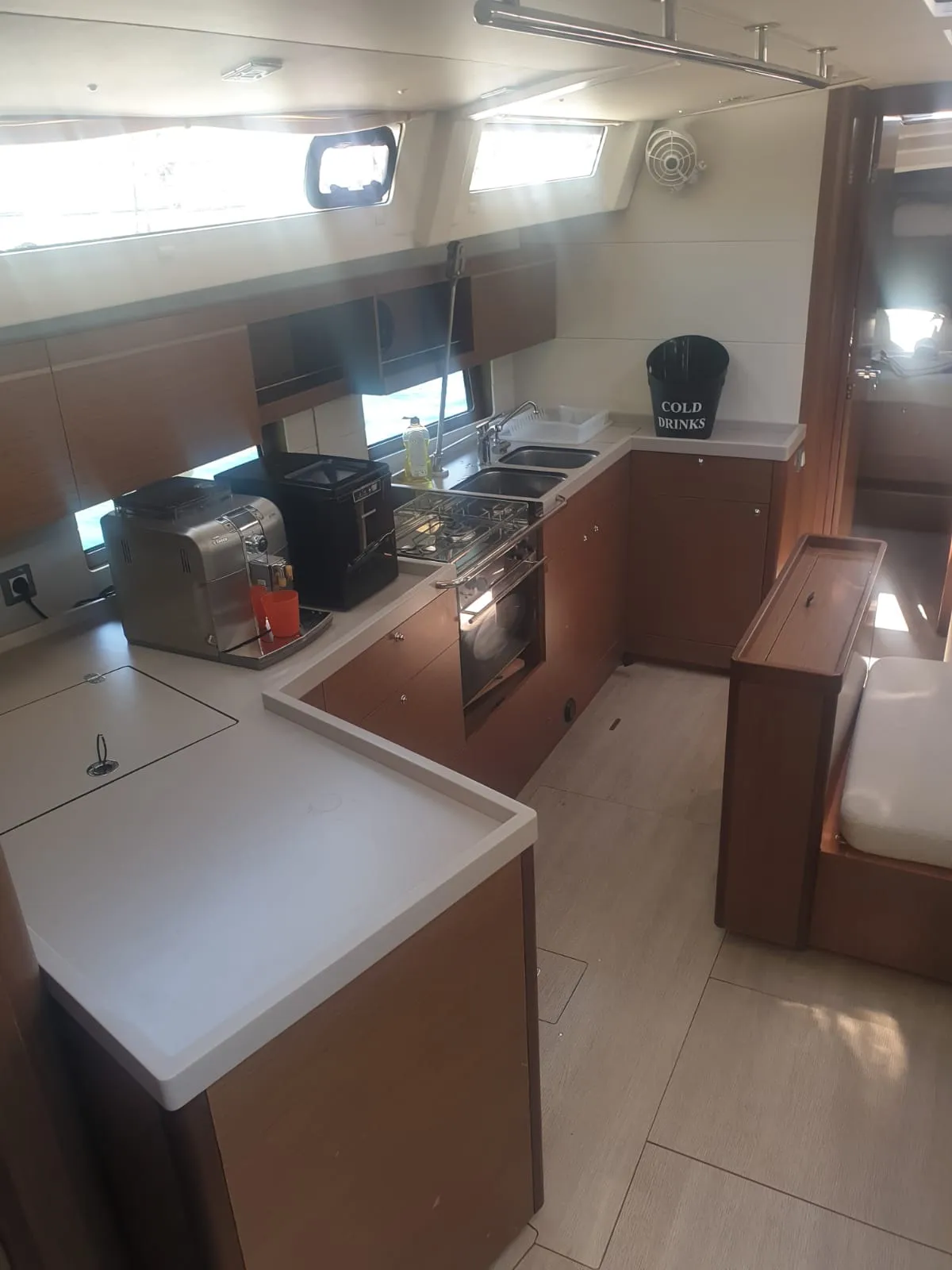 Oceanis 46.1 Raluca — yacht photo 8