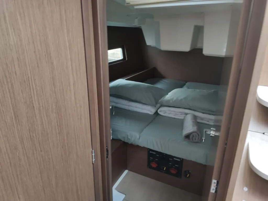 Oceanis 46.1 Raluca — yacht photo 6