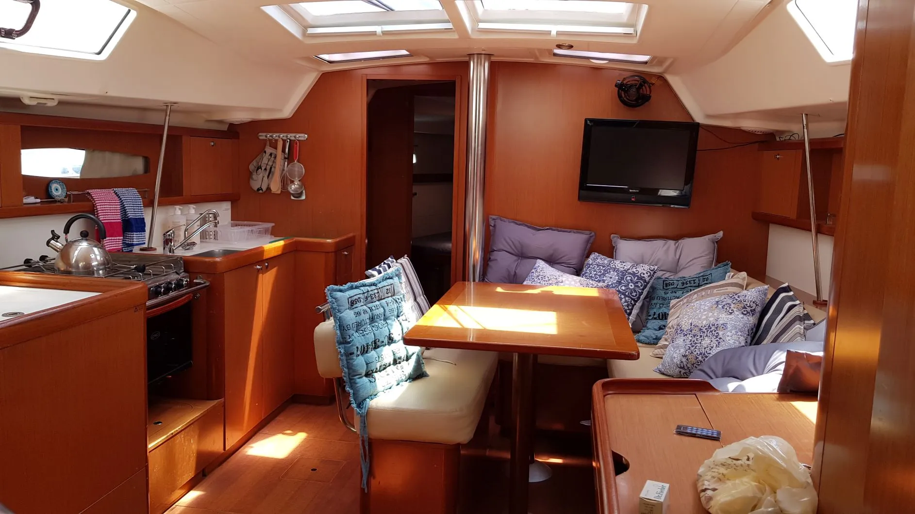 Oceanis 46 Sifnos 46.1 — jahtikuva 4