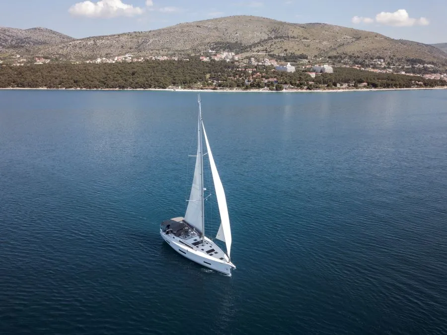 Dufour 530 JOHANNA — yacht photo 7