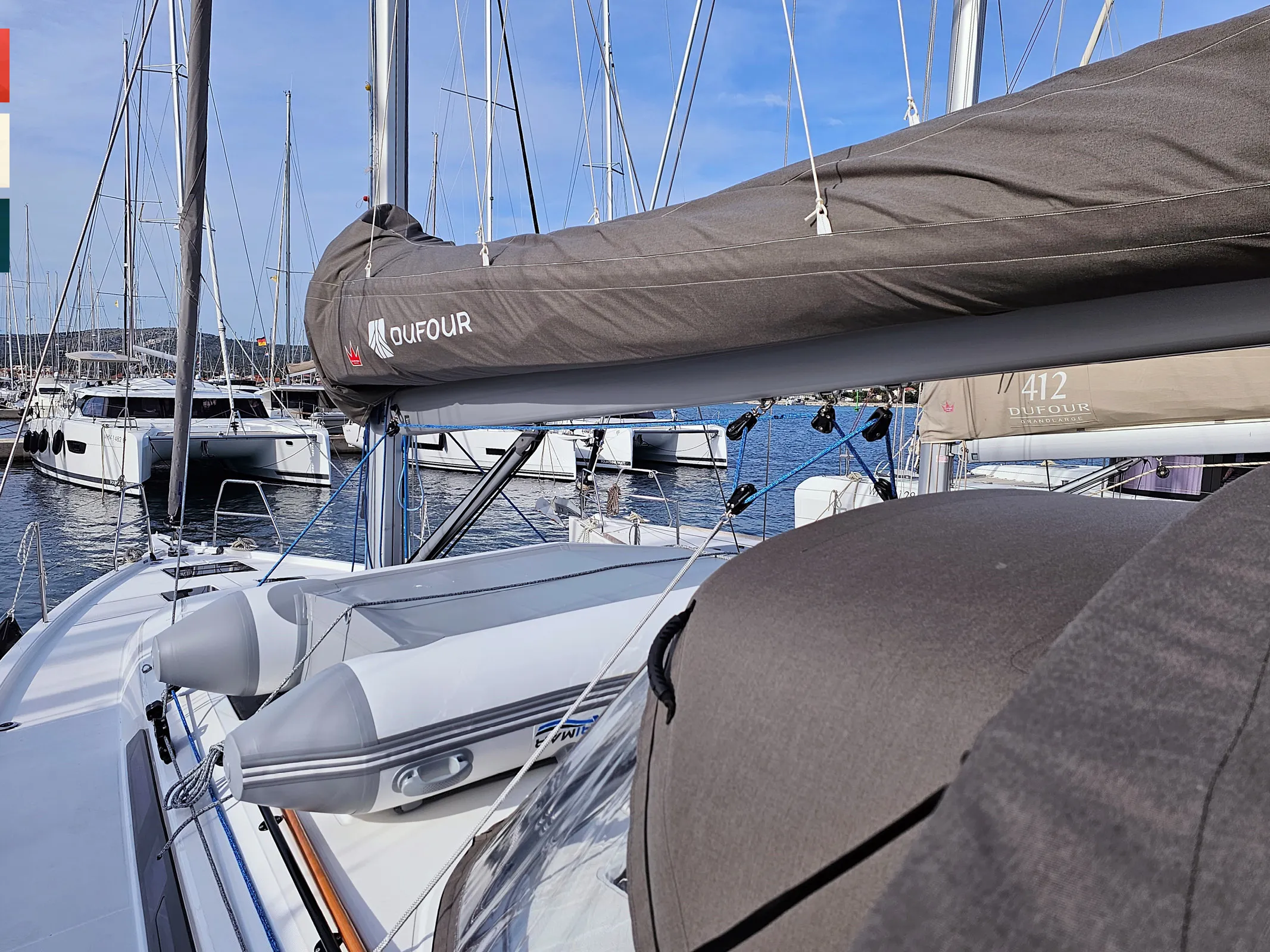 Dufour 41 Kaya (A/C & gen) — fotografia jachty 60