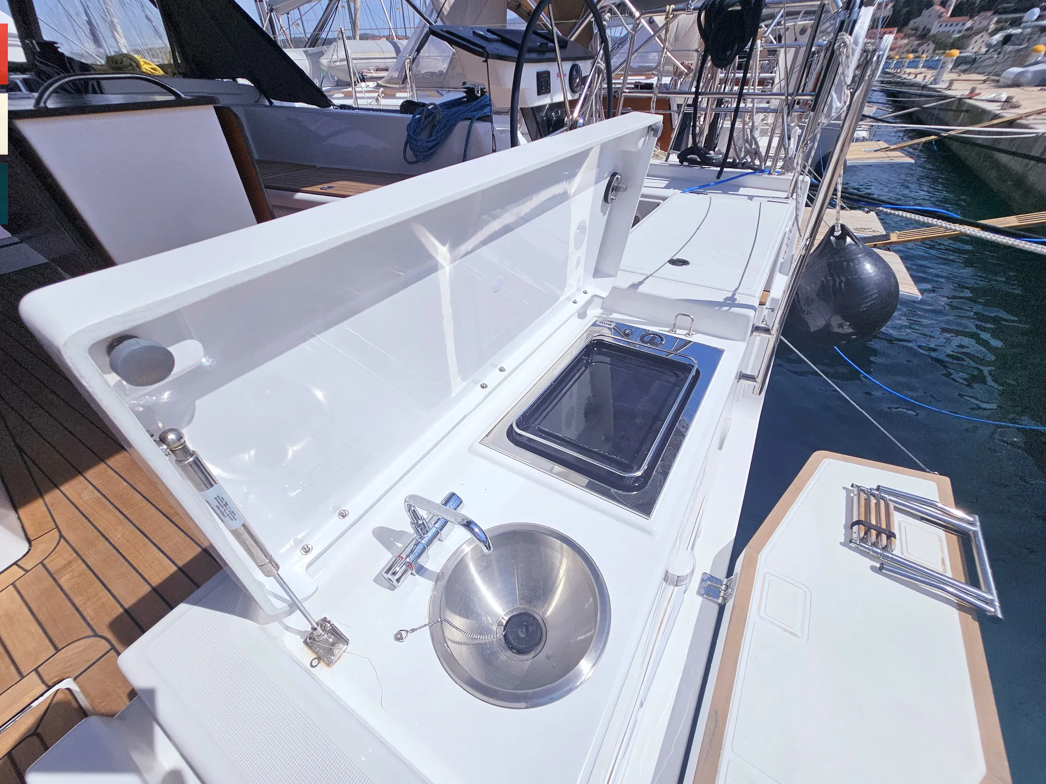 Dufour 41 Kaya (A/C & gen) — fotografia jachty 63