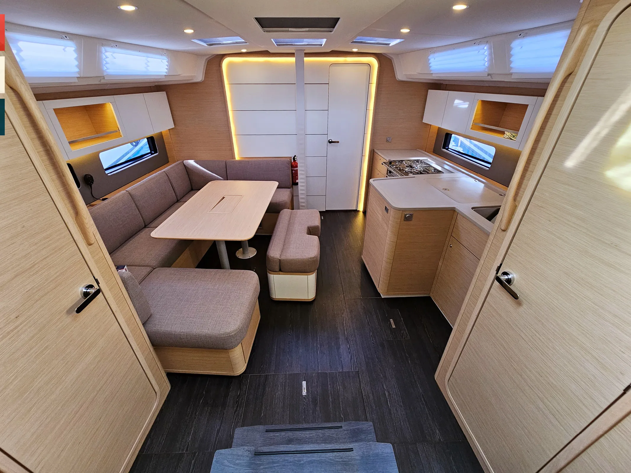 Dufour Yachts Dufour 41 Kaya (A/C & gen) — фотография яхты 1