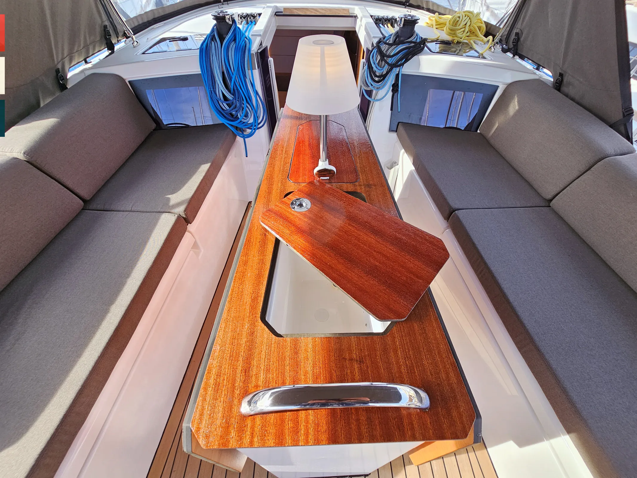 Dufour 41 Kaya (A/C & gen) — fotografia jachty 36