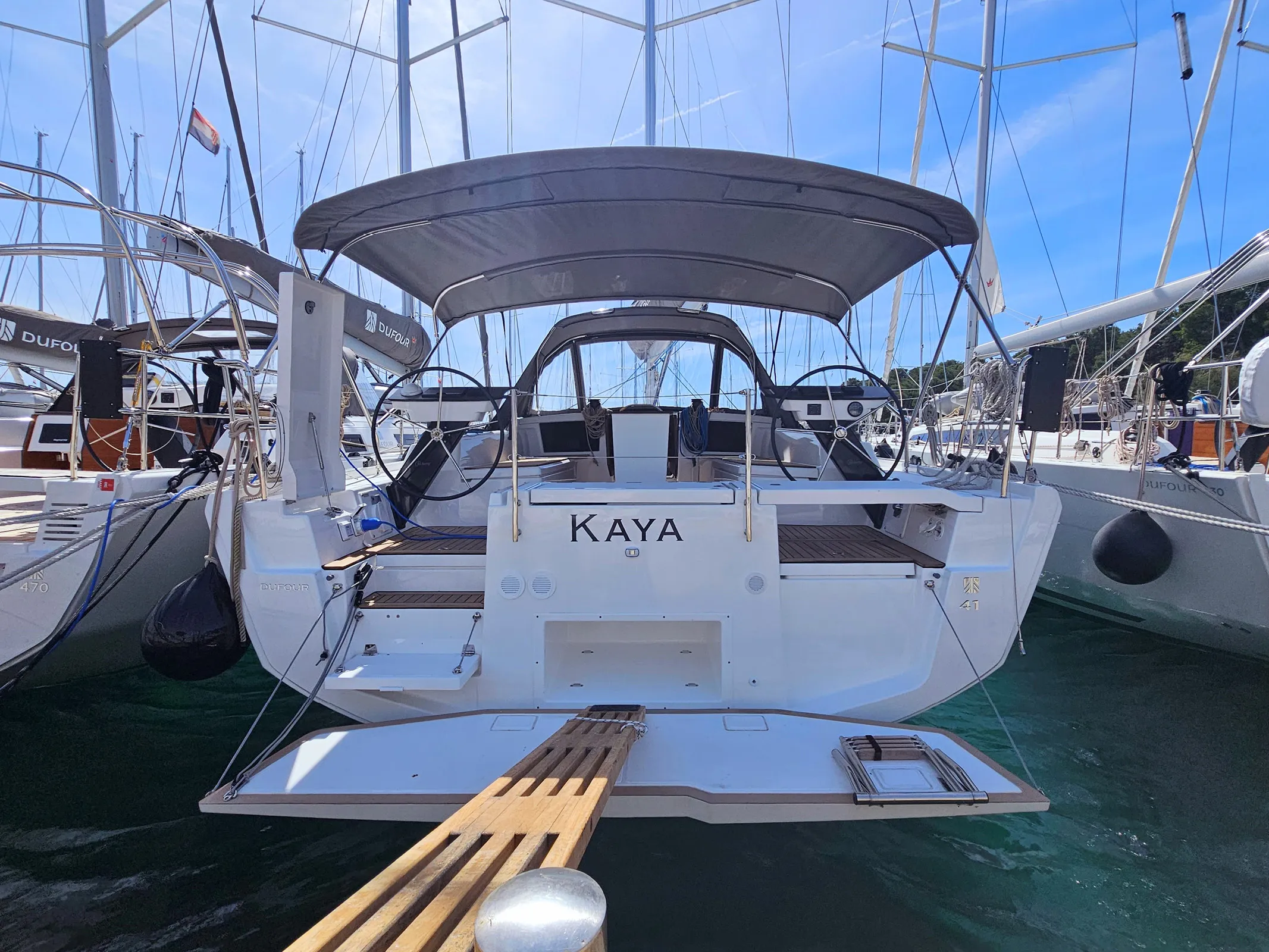 Dufour 41 Kaya (A/C & gen) — fotografia jachty 2