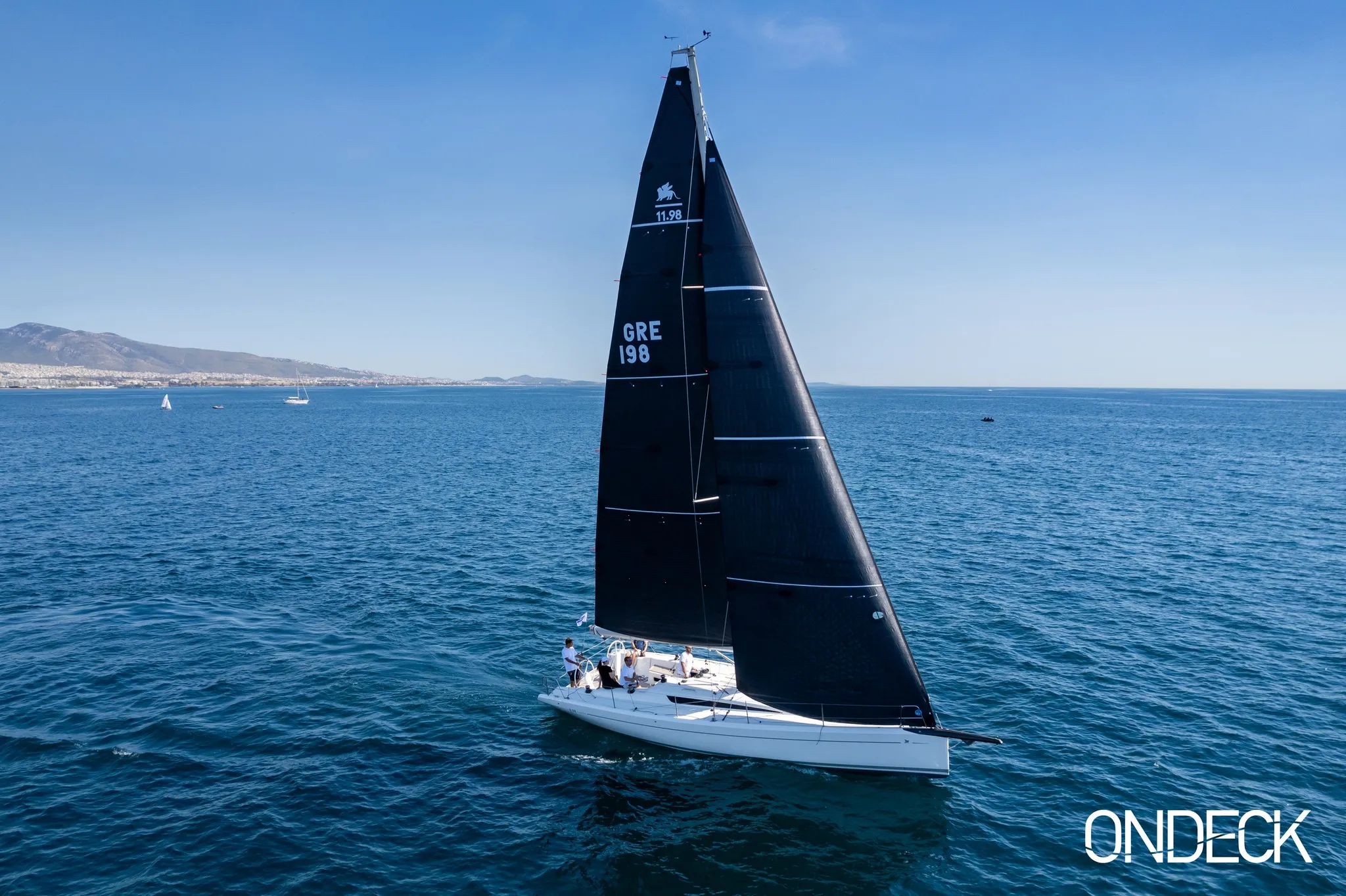 Italia Yachts 11.98 Susano'o — yacht photo 4
