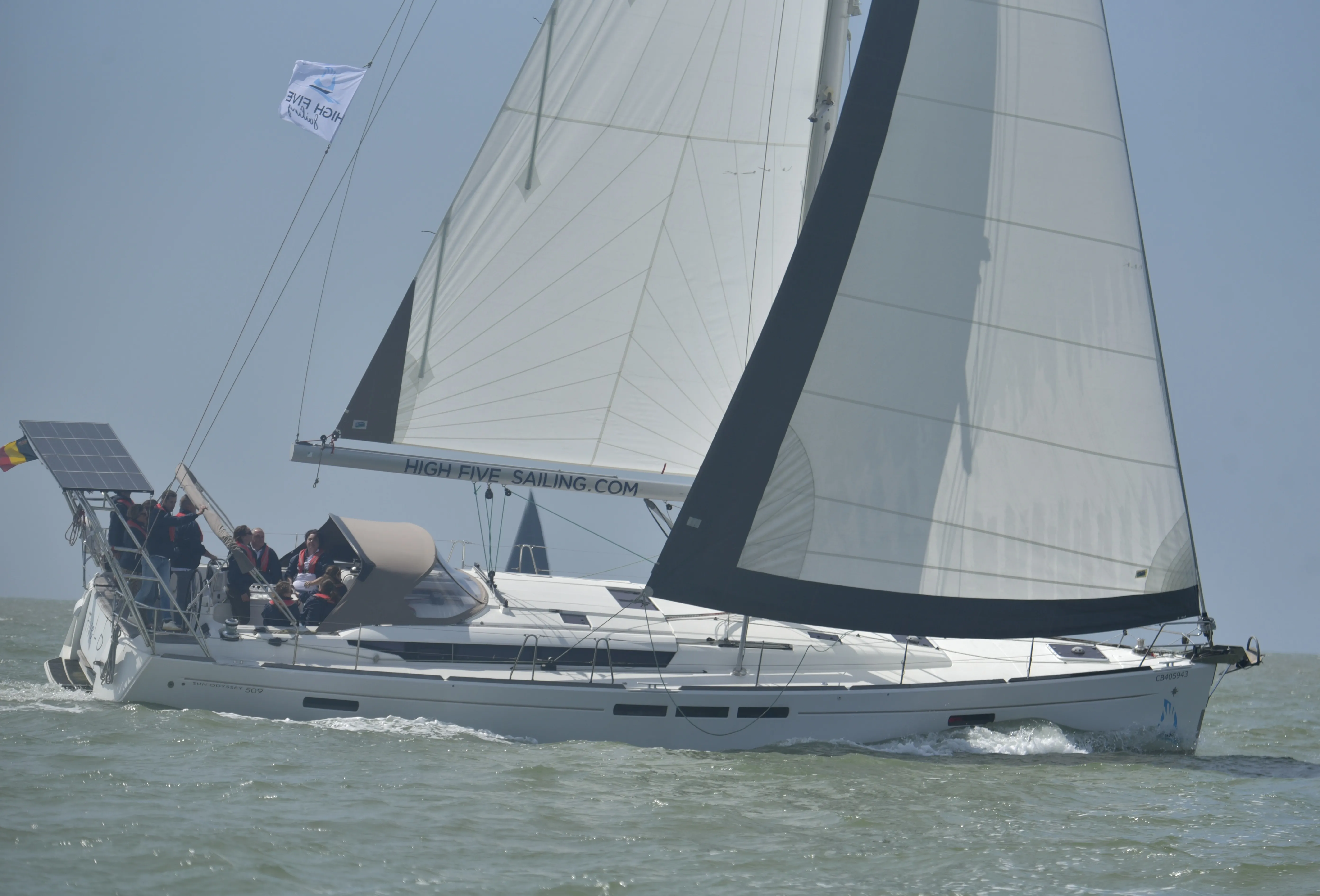 Sun Odyssey 509 Five O — foto dello yacht n. 2