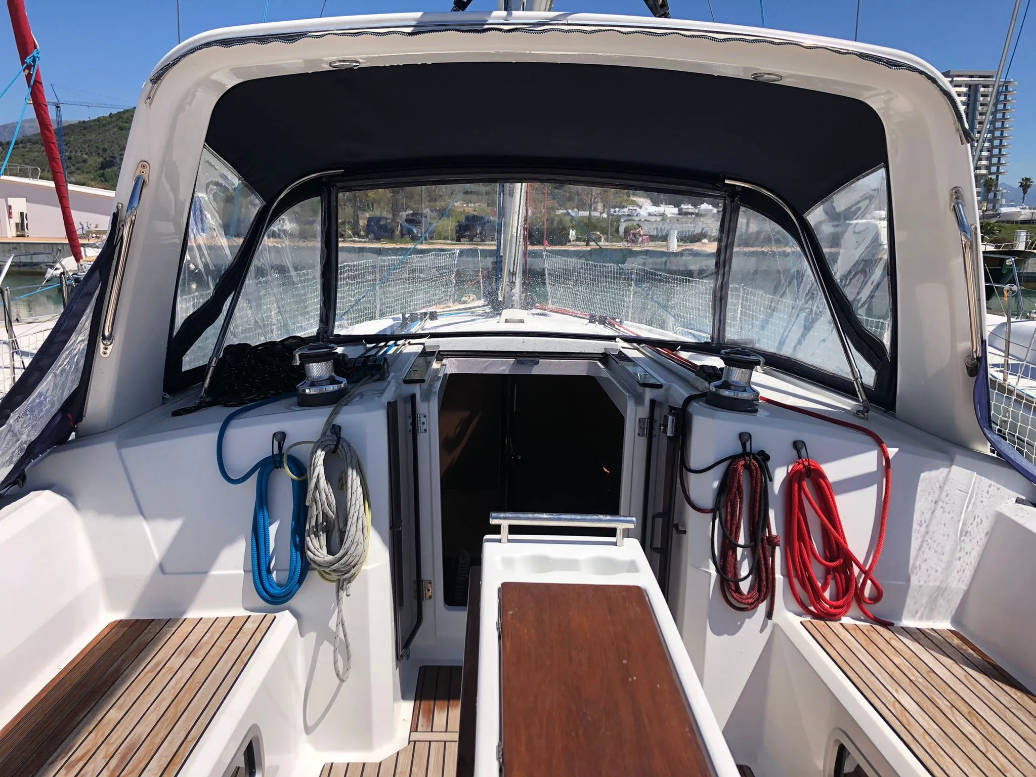 Oceanis 38 Amaral — foto dello yacht n. 9