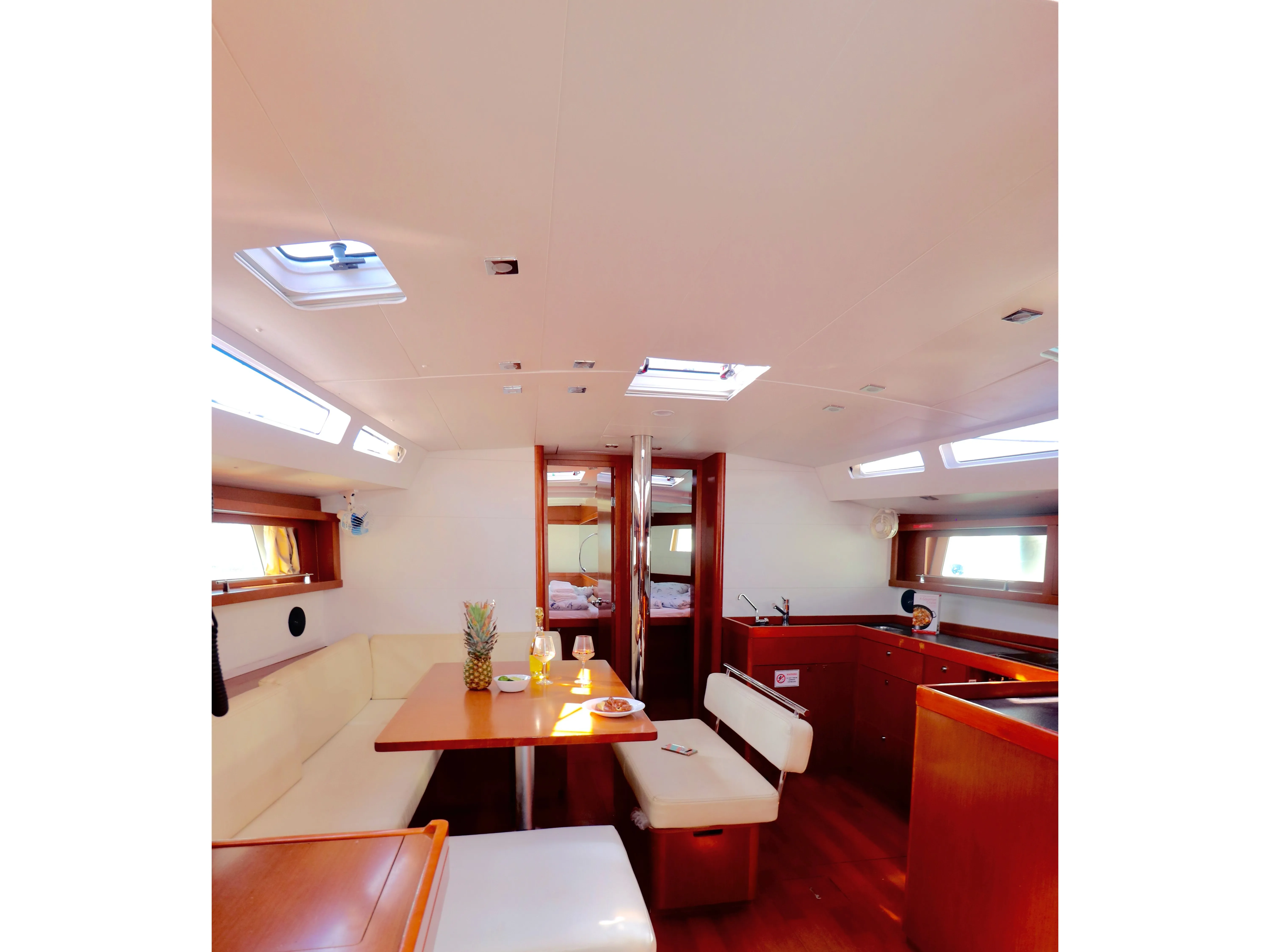 Oceanis 48 Lastovo — foto dello yacht n. 2
