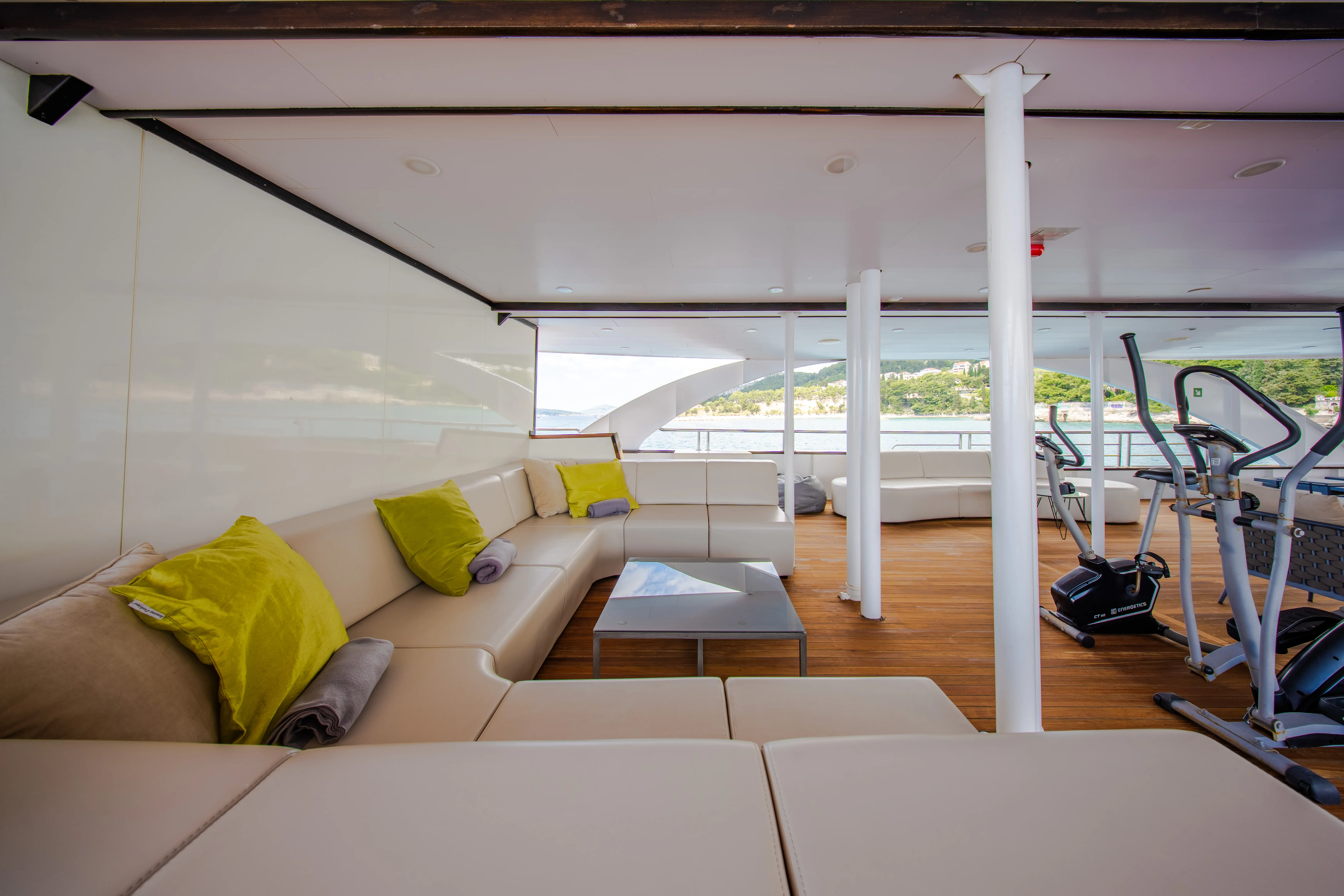 Luxury Motor Yacht Antaris — yacht photo 54