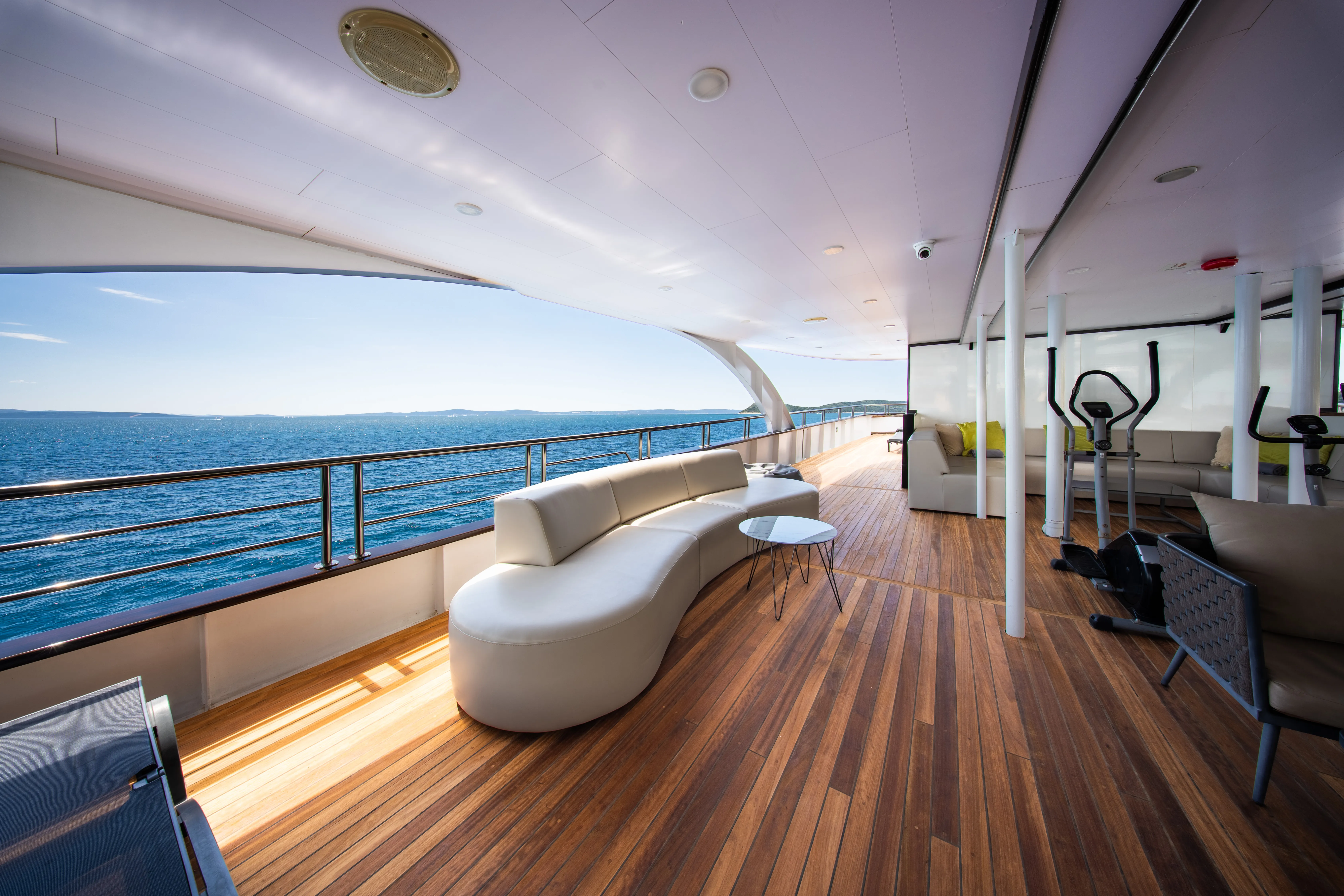 Luxury Motor Yacht Antaris — yacht photo 70