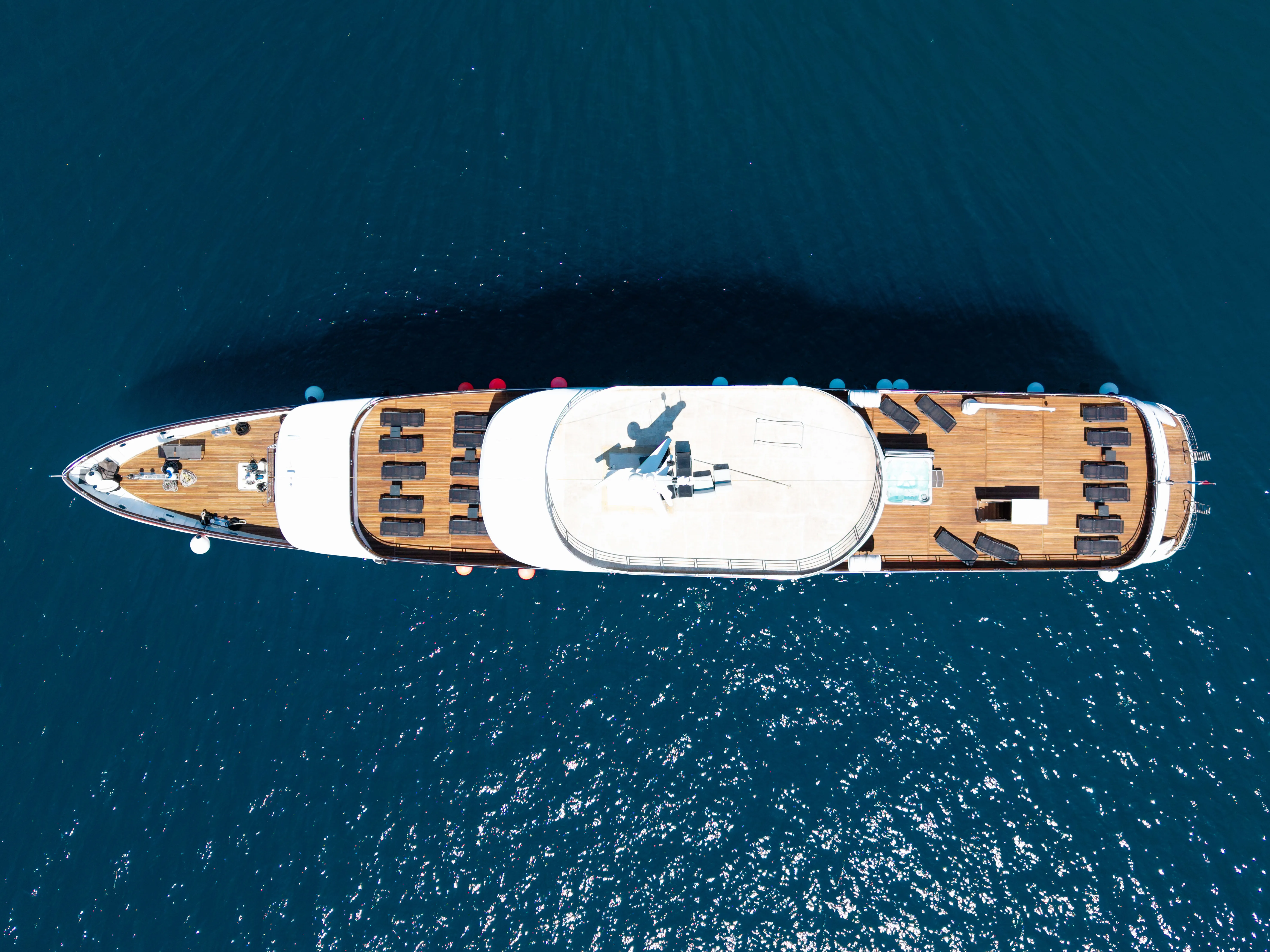 Luxury Motor Yacht Antaris — yacht photo 12